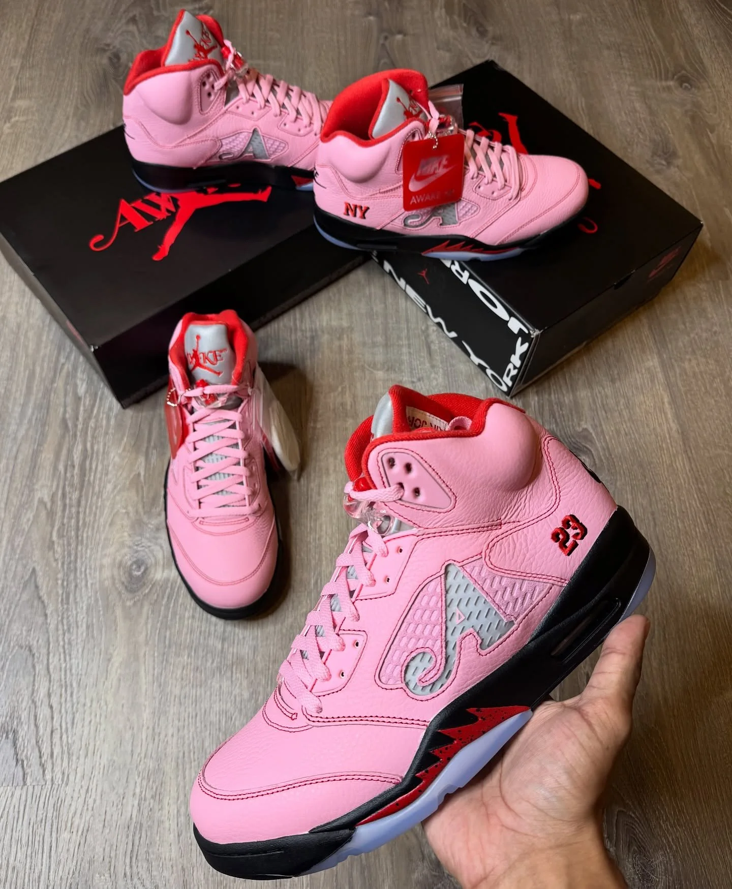 awake 5s pink