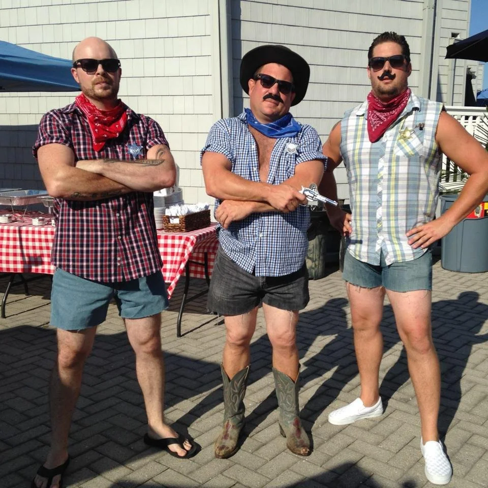 The Naked Apes (Tiki Bar)