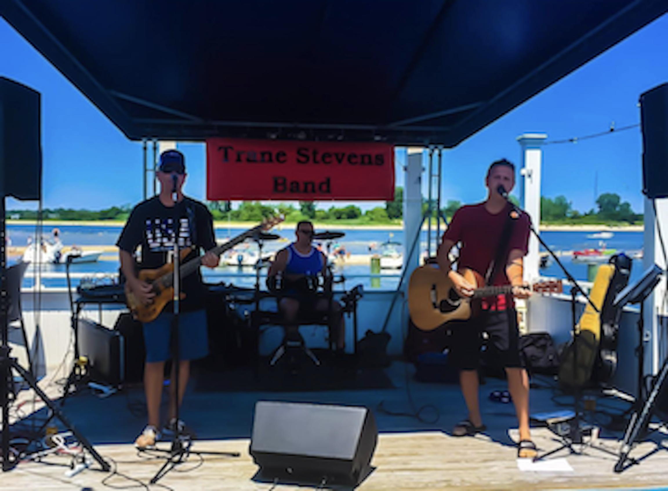Trane Stevens (Tiki Bar)