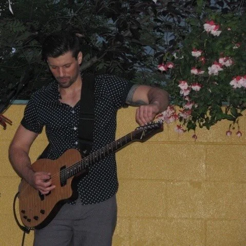 Karl Merl (Inside Lounge)
