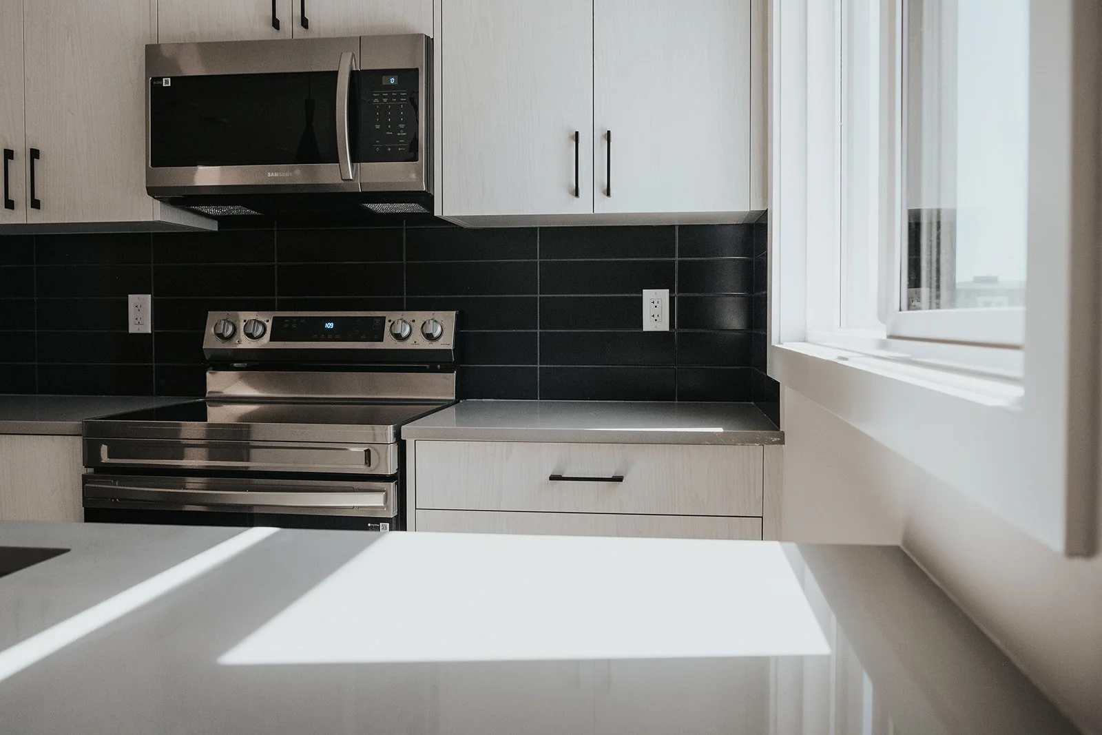 Calgary-Rental-Housing-47_websize.jpg