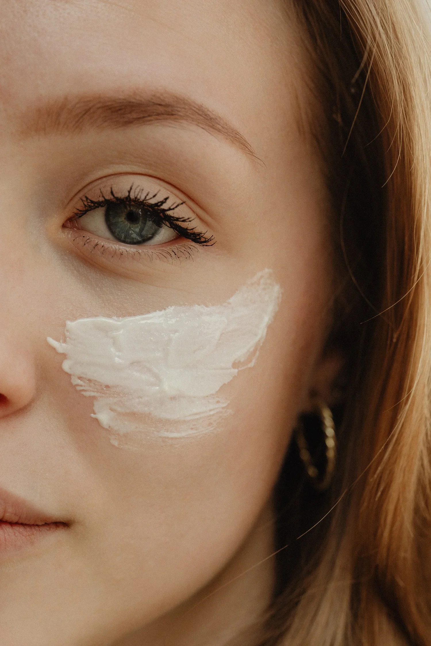 How to Pamper Your Skin Before Your Wedding Day (For the Best Makeup Results)