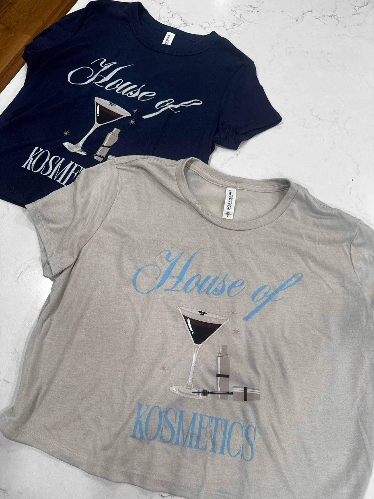 ✨ PRE-ORDER IS OPEN! ✨

The new merch is finally here, and I am obsessed! 🖤

Available in:
&bull; Crop Tee &ndash; $48
&bull; Full Length Tee &ndash; $38

Colors:
🤍 Heather Dust
💙 Navy

The styles pictured:
&bull; Navy &ndash; fitted micro-rib cro