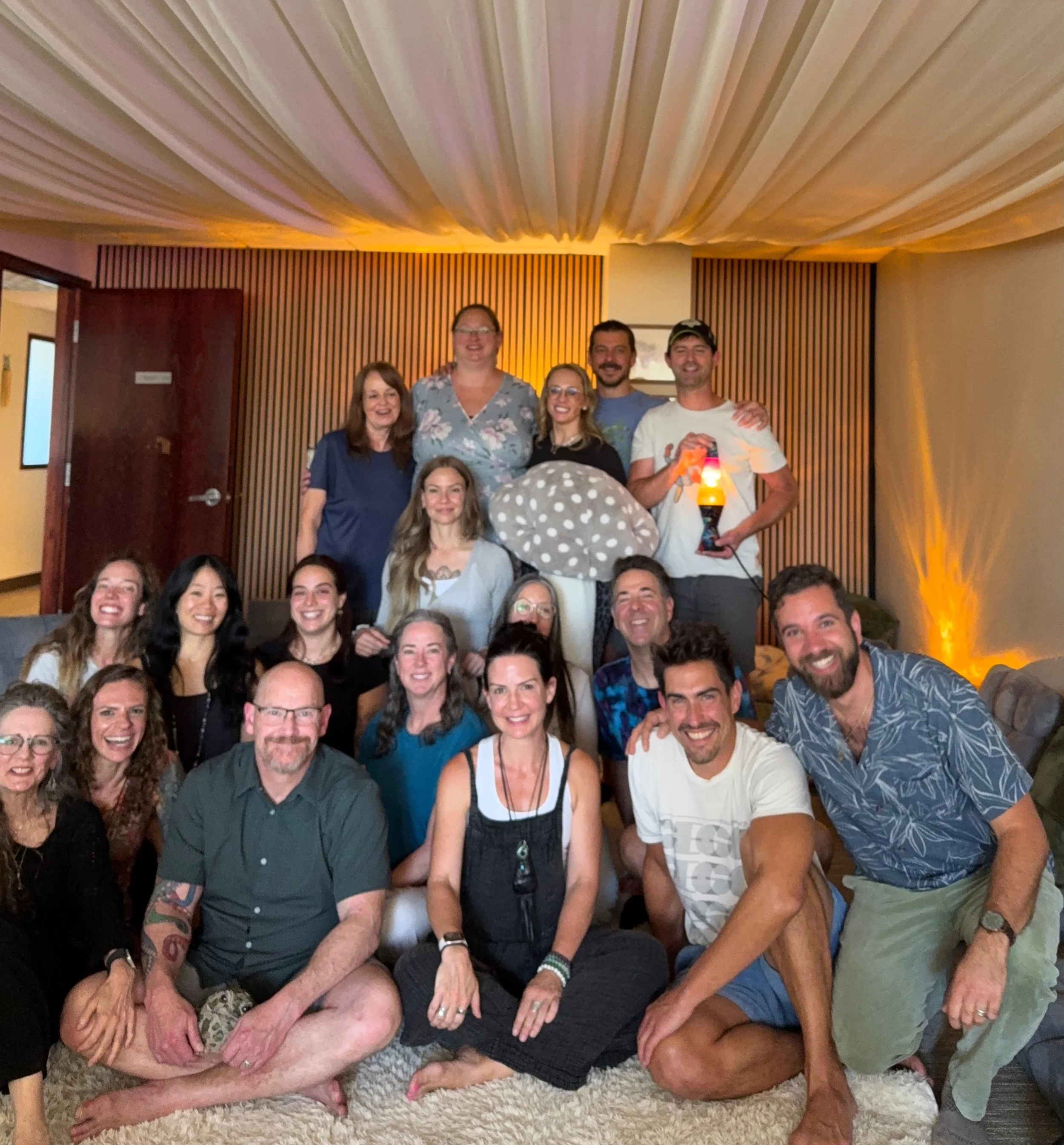 Another 5-Day, 40-hour DORA approved natural medicine facilitator practicum in the bag !

What a strong and energetic group - we are in awe :)

Thank you to our wonderful learners for leaning into bravery and vulnerability - individually and collecti