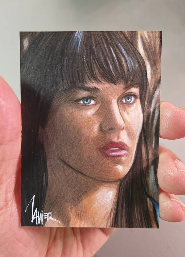 XENA Lucy Lawless HAND.jpg