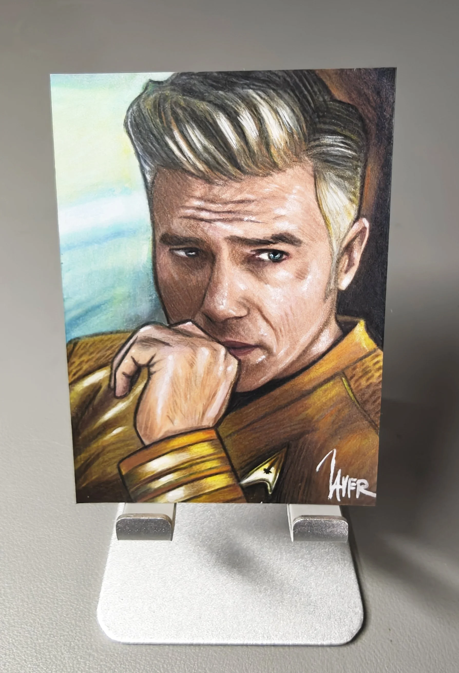 Star Trek SNW Pike Stand.jpg