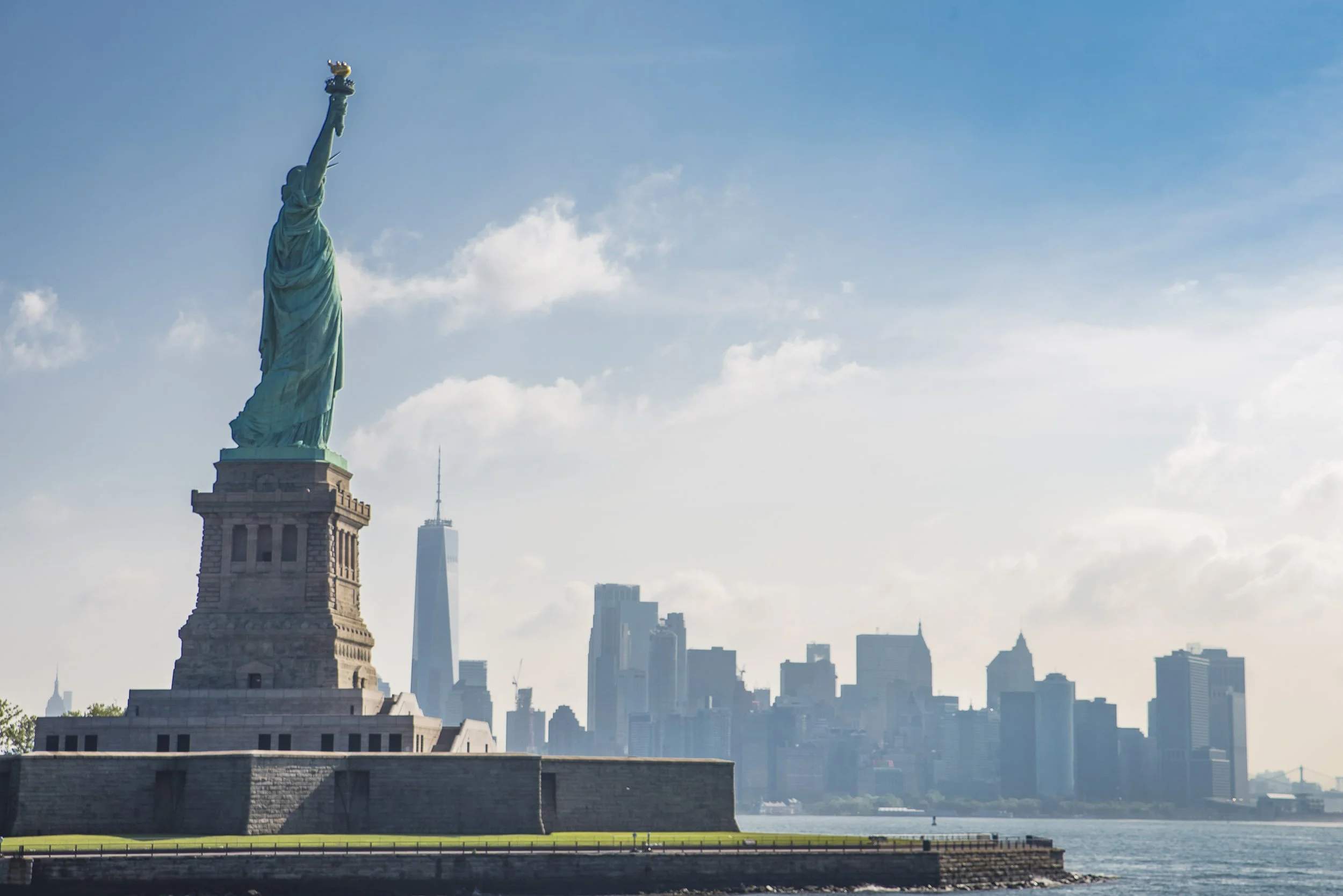Miss Liberty y la isla de Manhattan