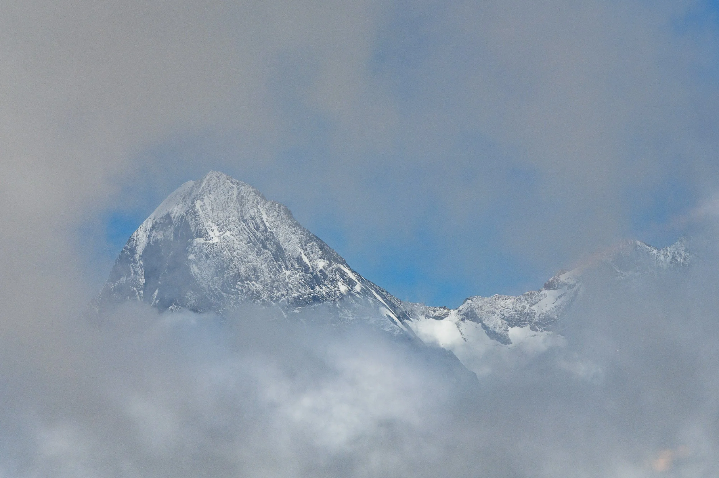 La cumbre del Eiger, en los Alpes Berneses, Suiza