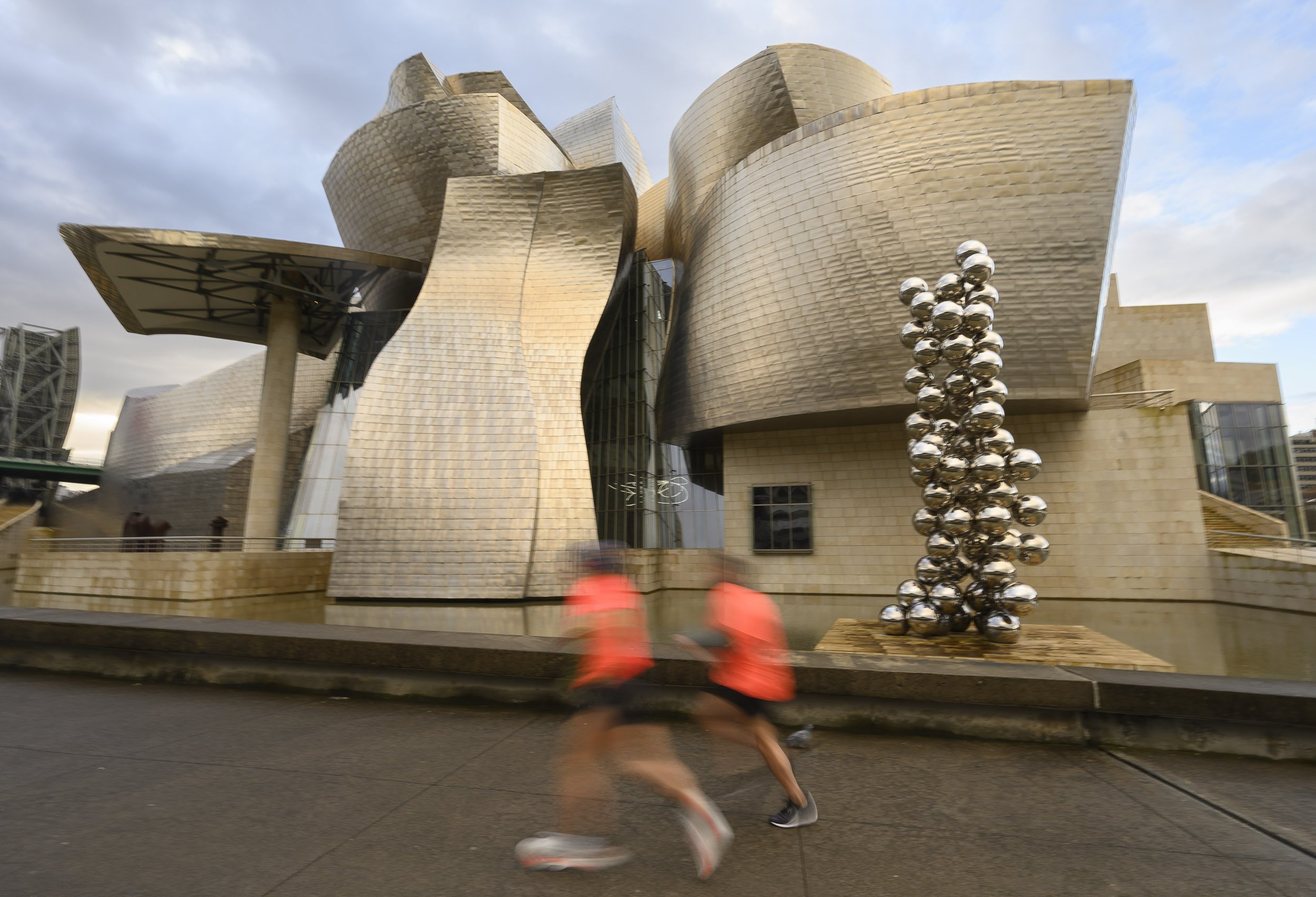 Y de nuevo el de Bilbao.