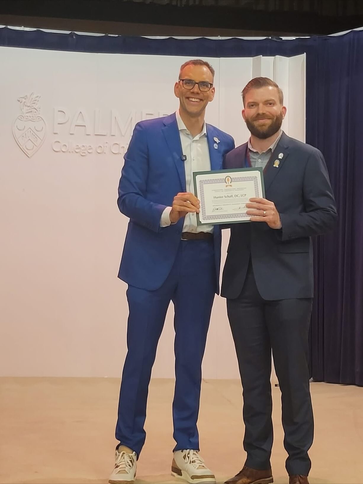 🎓 Big News! Dr. Hunter Schaff, DC, LCP just graduated with his Diplomate in Chiropractic Philosophic Standards (DPhCS) from Palmer College of Chiropractic!
This elite credential represents 330+ hours of study over 3 years and a rigorous thesis defen