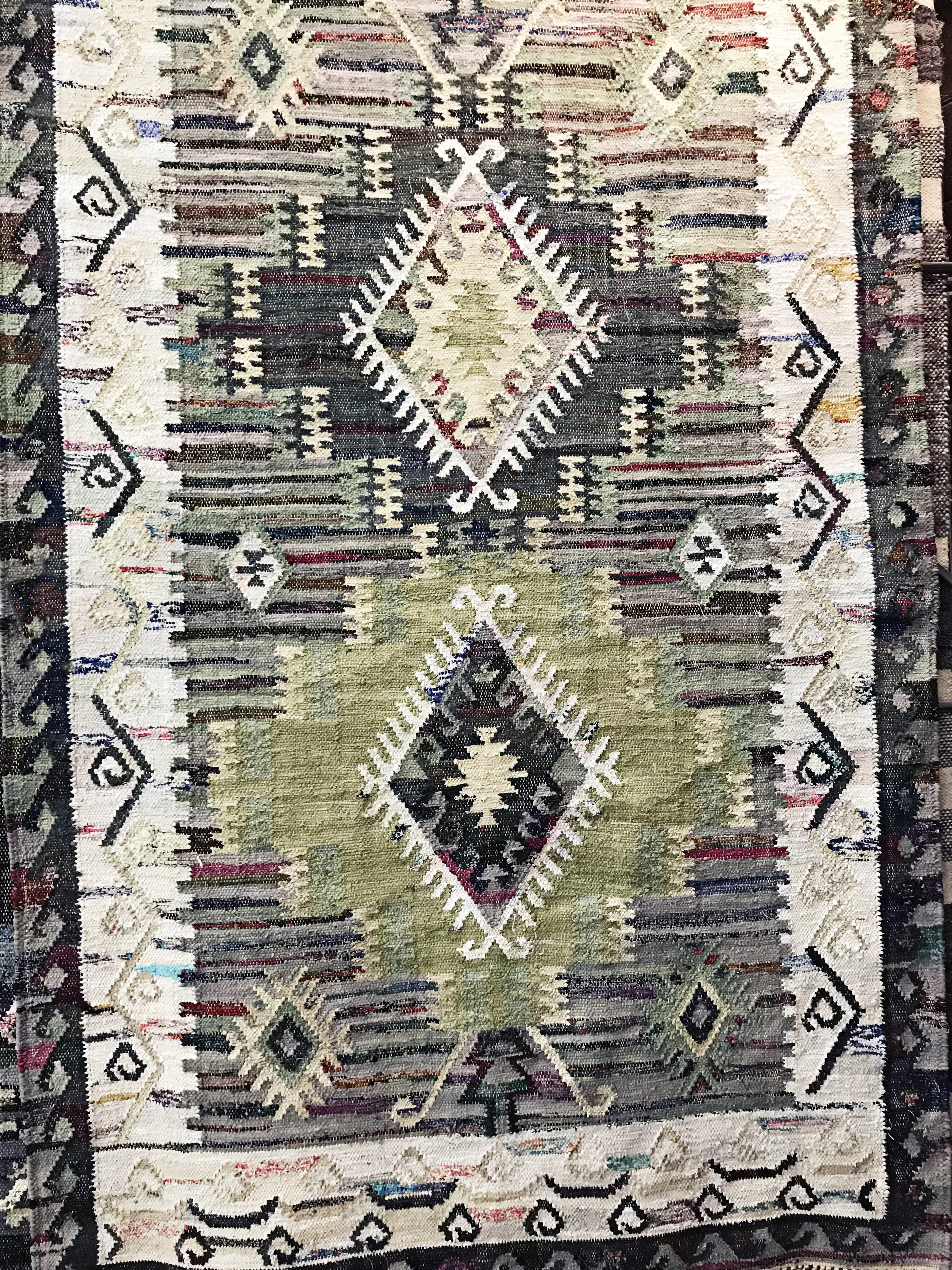 Omar Rug