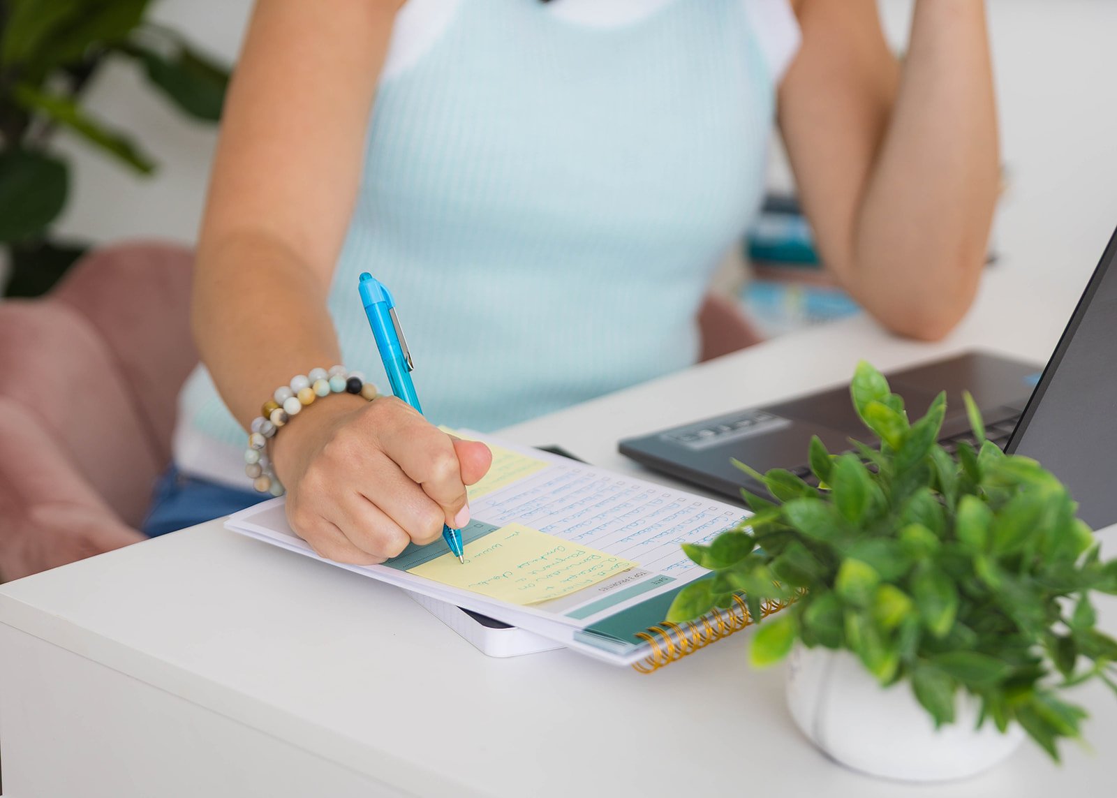 Feeling Behind on Your Holiday Marketing? 