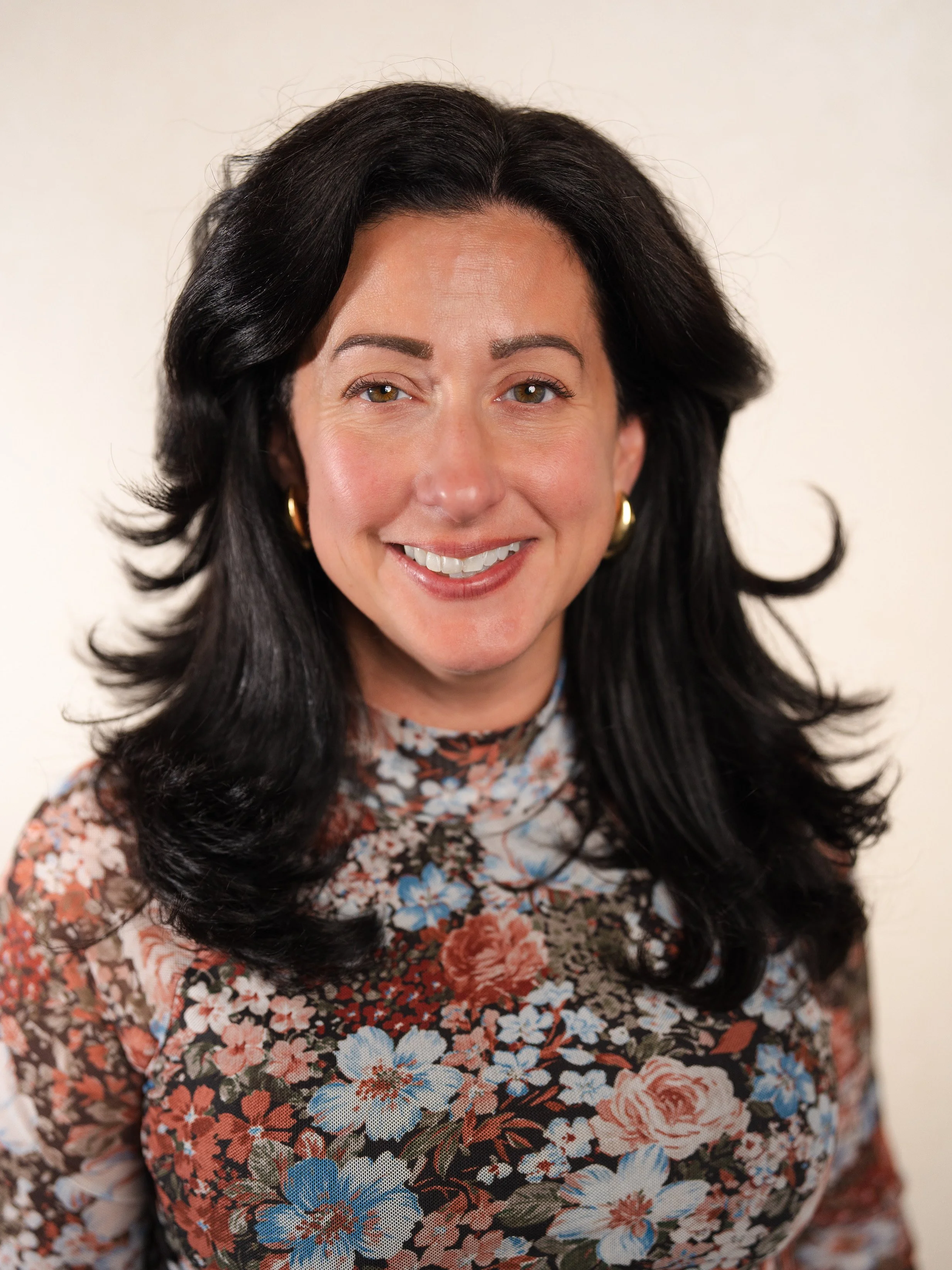 Spotlight: Michelle Chase — Helping Women Break Free and Step Into Their Next Chapter