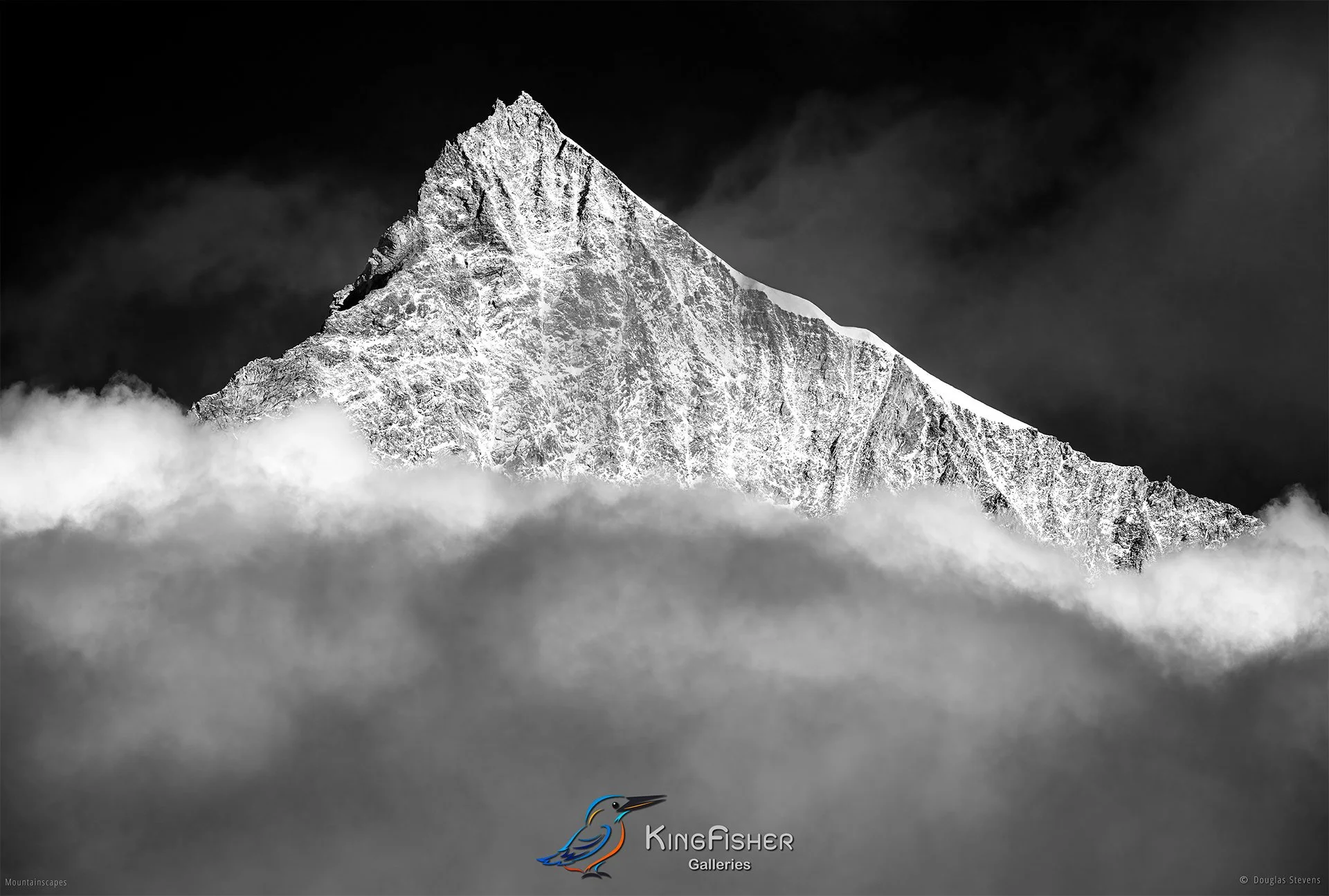 020_DST_Switzerland_2025_Matterhorn_L_BW.jpg