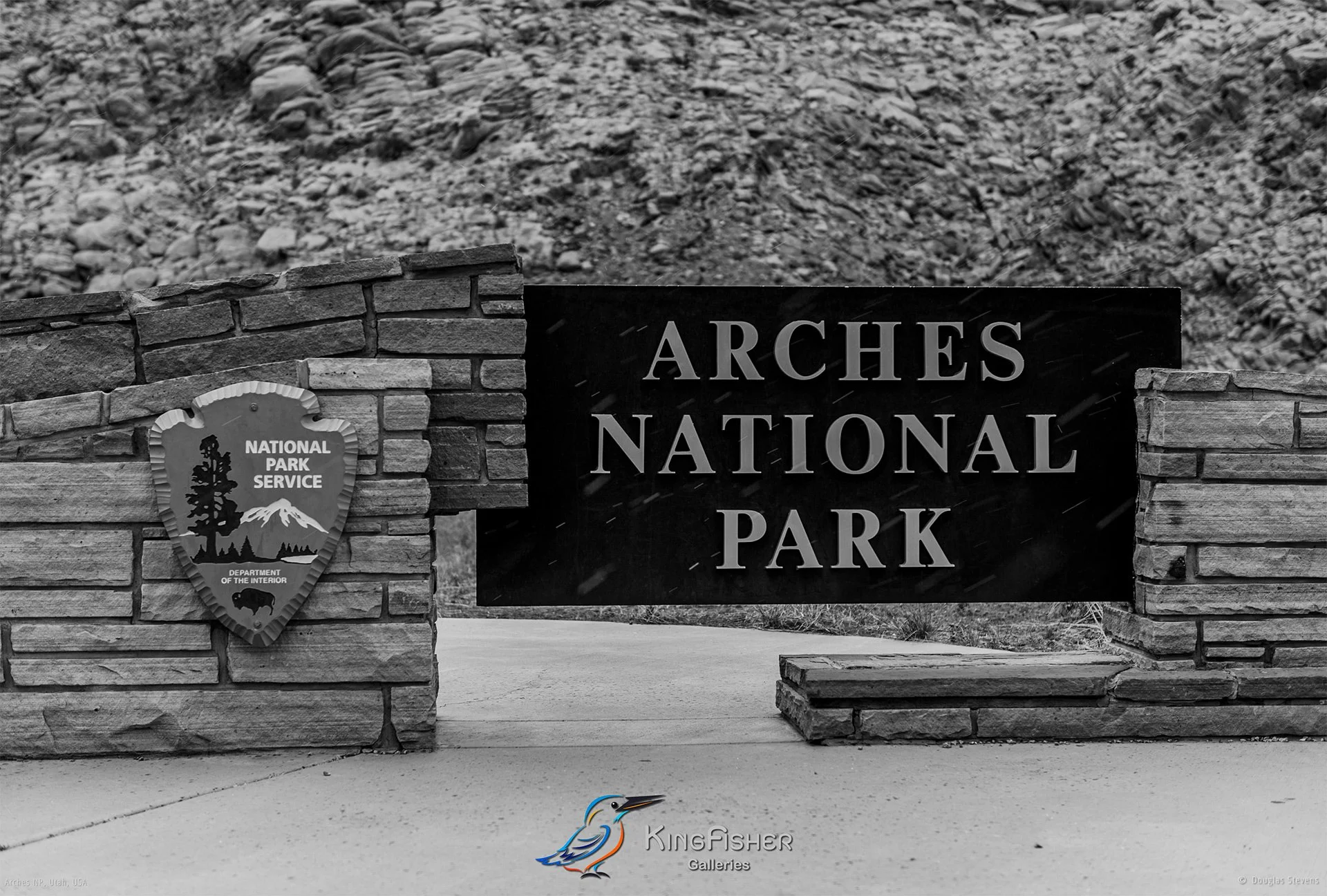 004_DST_Arches_NP_UT_USA_2012_L_BW.jpg