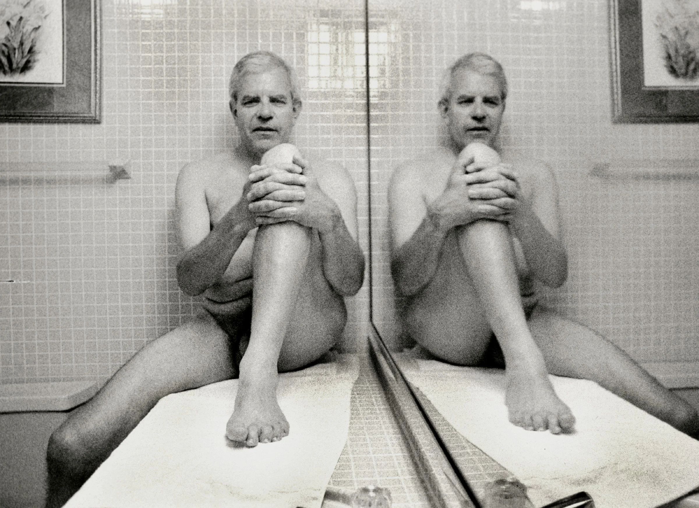 David Redfern
(the son of a preacher man)
P.O.B.: Ashbourn, England
Residence: London, England
Occupation: Photographer
What is your view of women?
Well, I can say I really love women. I am happier in their company.
What type of woman do you most app