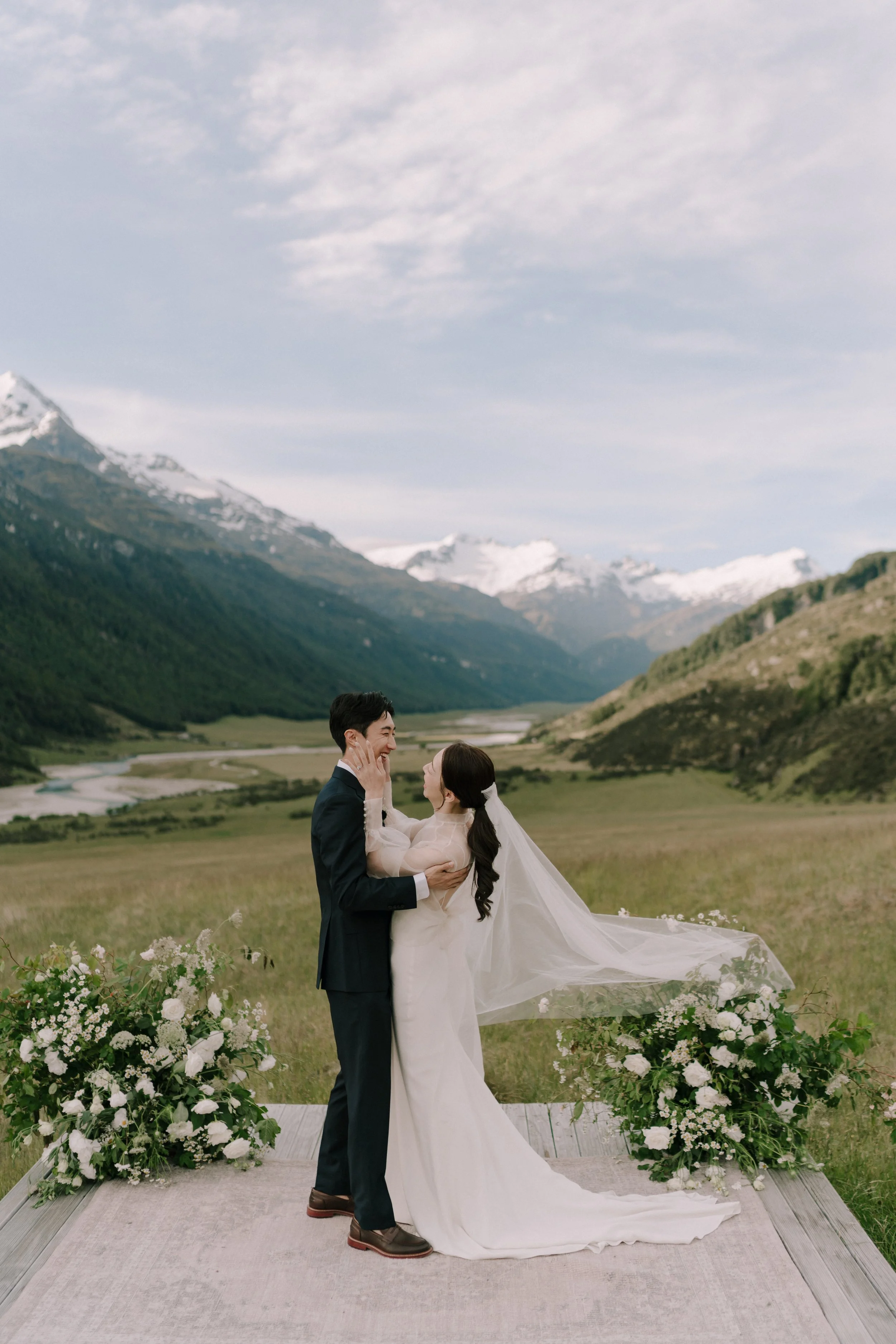 0256_JoandJames[1].jpg