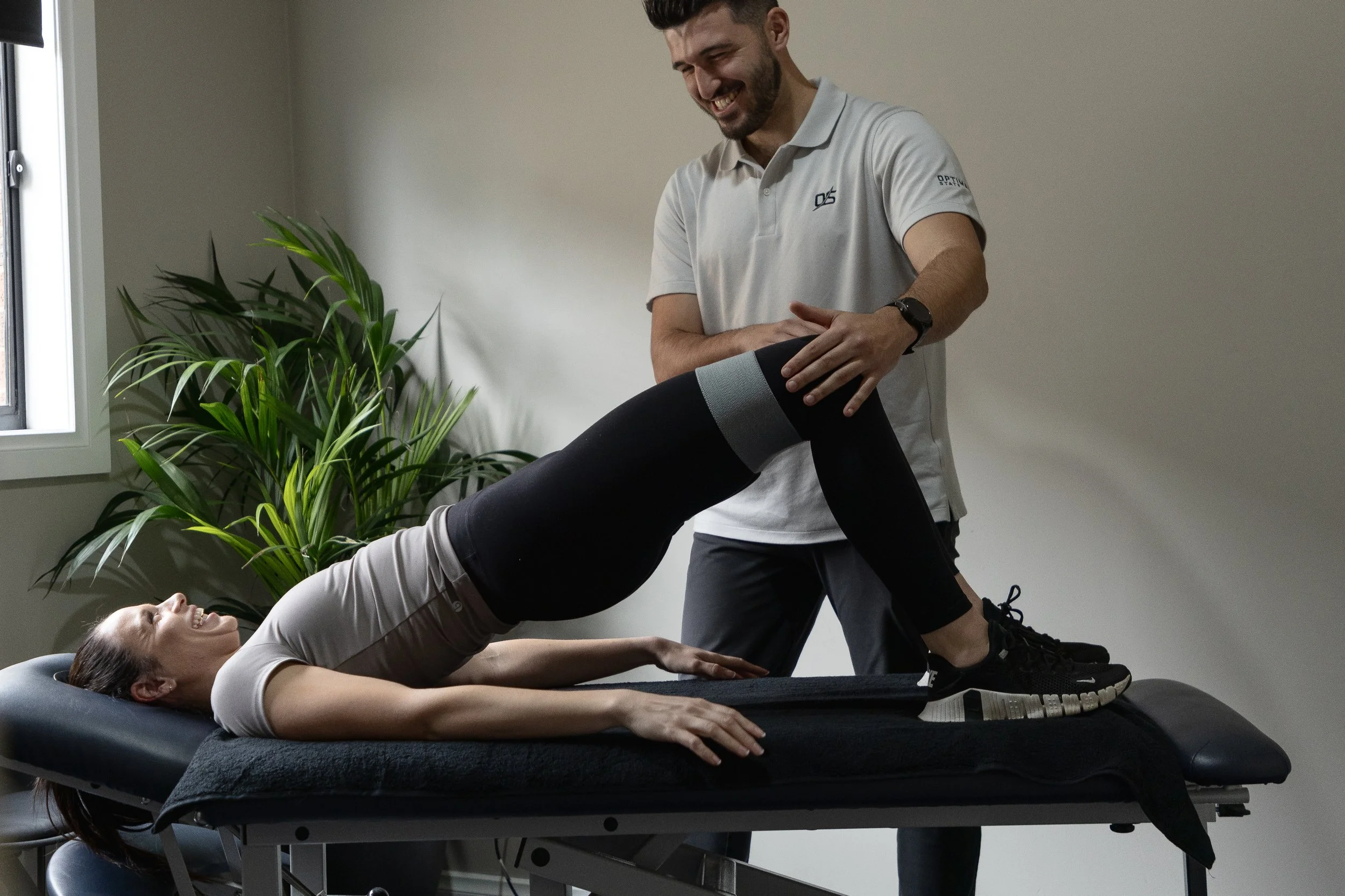Chiropractor vs Osteopath vs Physio: A Guide for Sports Injuries in Burnside Heights