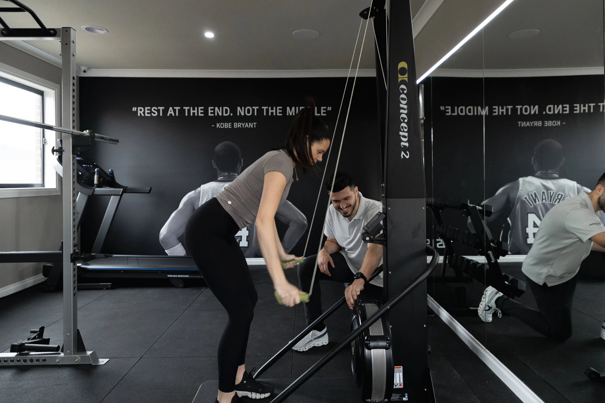 Common Causes of Shoulder Pain in Tradesmen and Office Workers in Sydenham