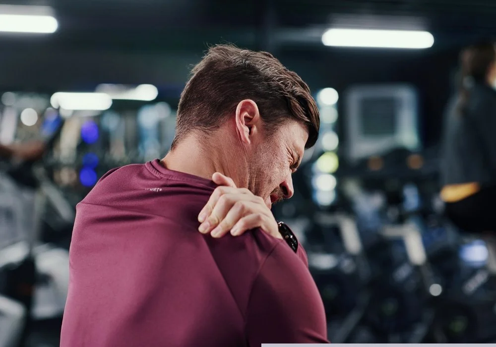 Muscle Strain vs Slipped Disc: Causes, Symptoms &amp; Treatment