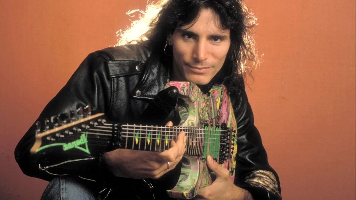 Steve Vai (1960-)