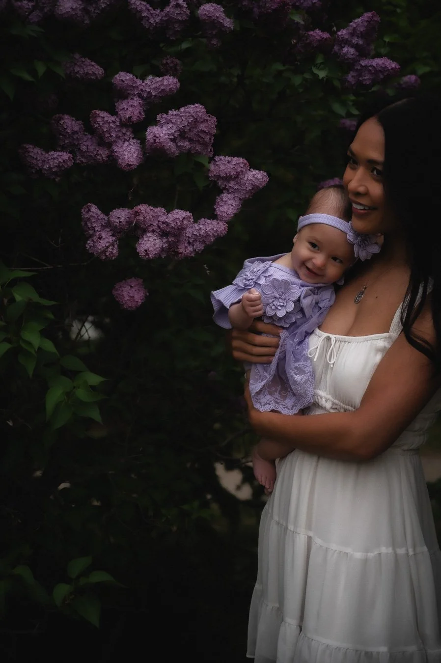 Mother daughter, lifestyle photos. Dark and moody style photography. Airdrie family photos.