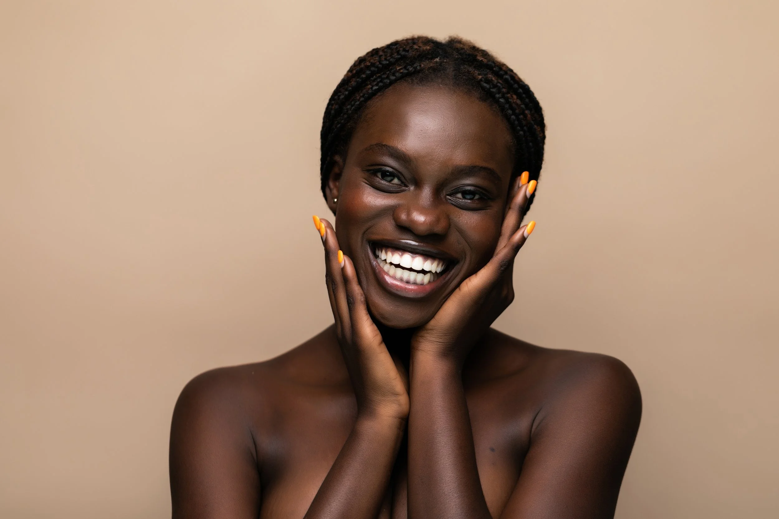 How Inflammation Affects Aging, Acne, and Sensitivity