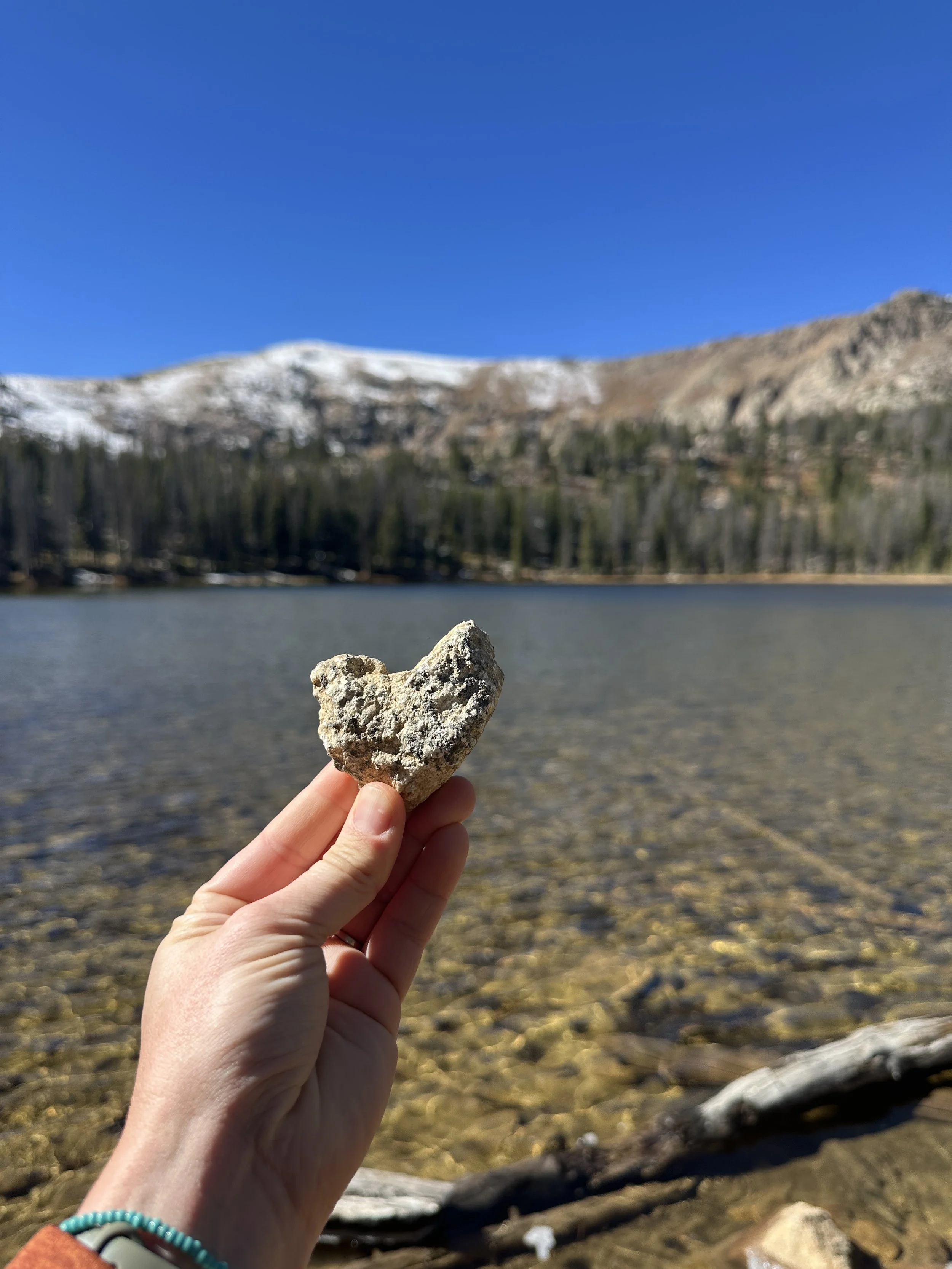 Heart shaped rock at Waterdog Lake