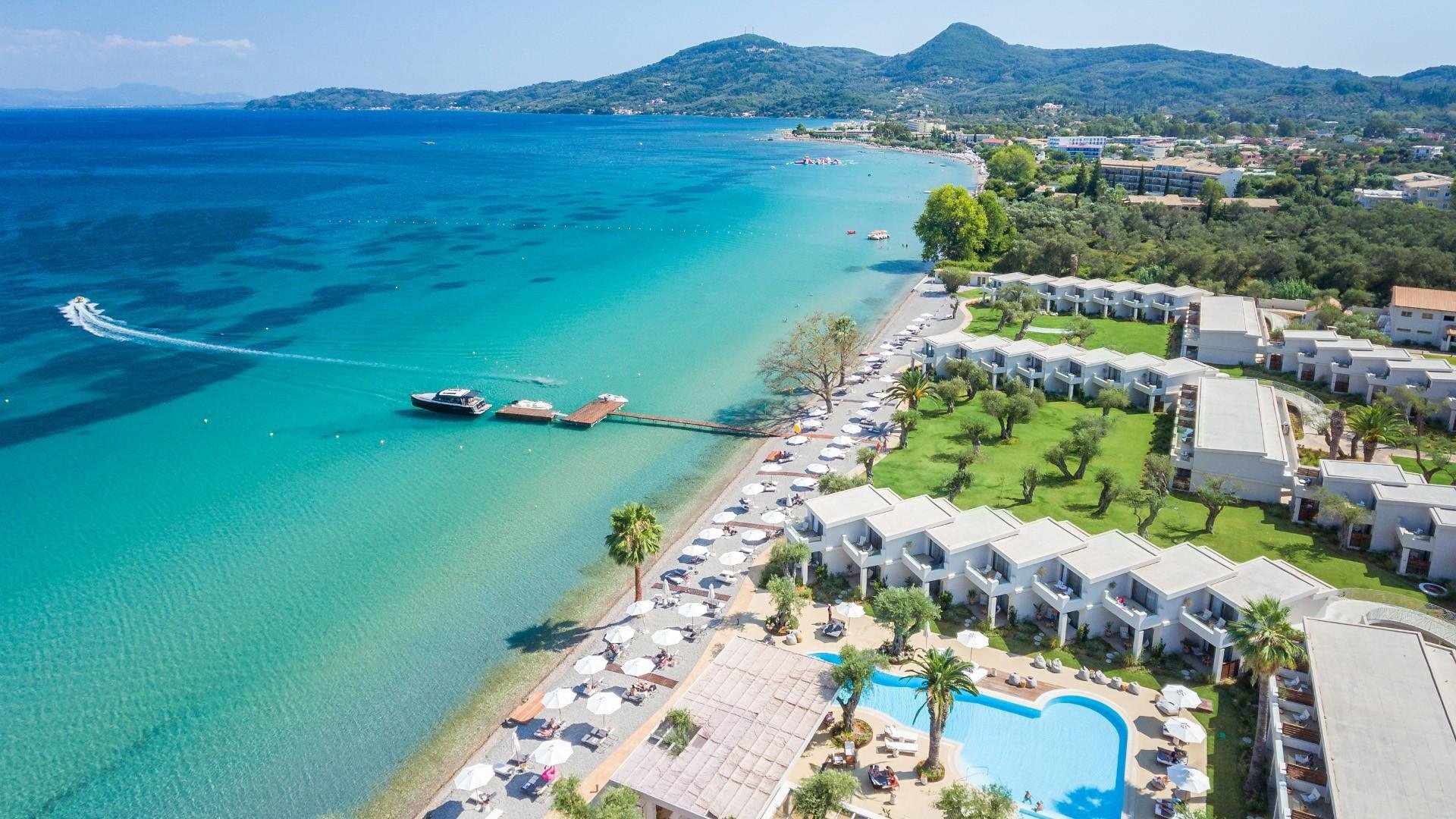 Flying to Greece Just Got Easier for UK Travellers – Here’s What You Need to Know