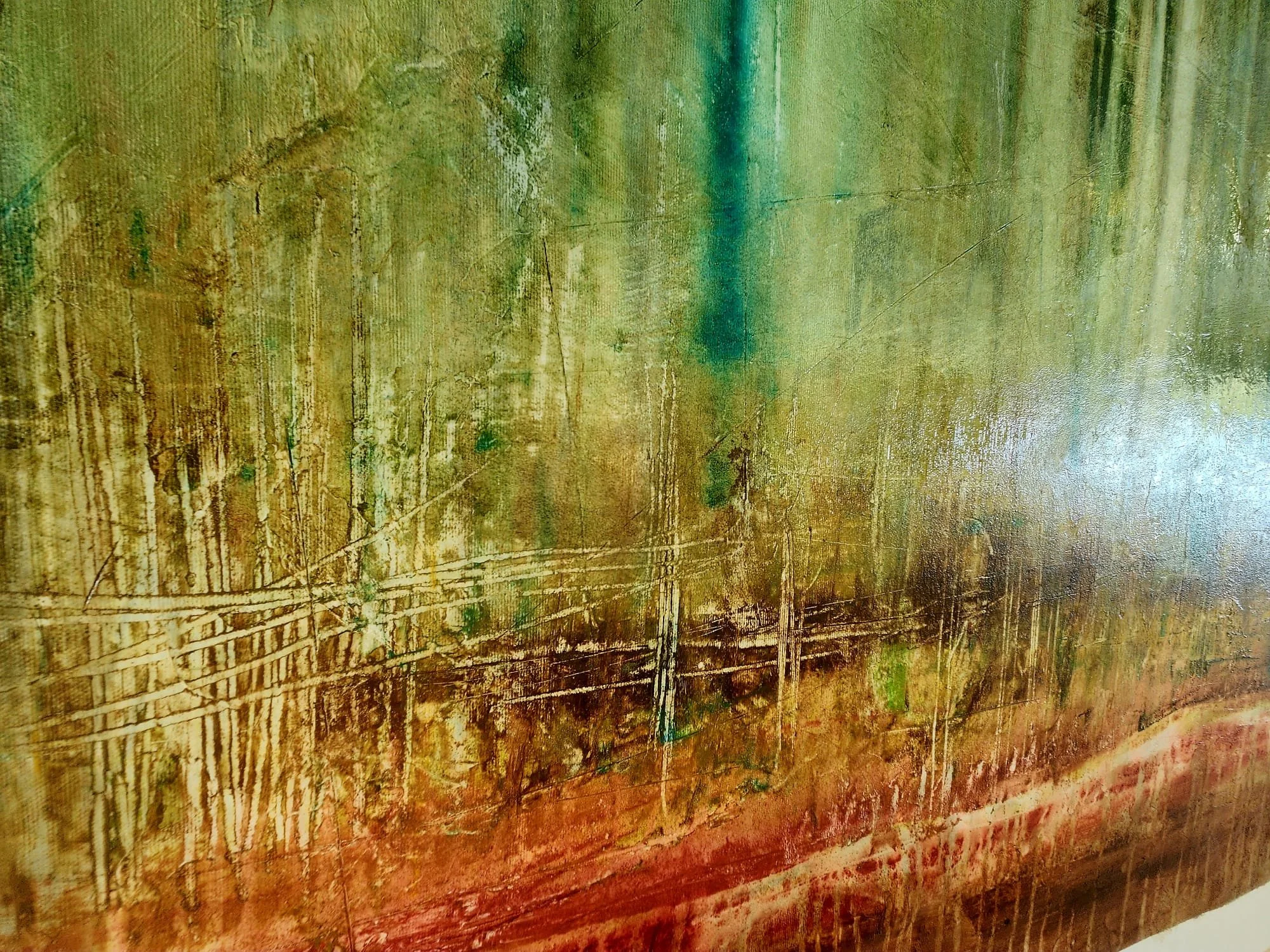 "Strenghts that do not shout loudly" (Close-up)