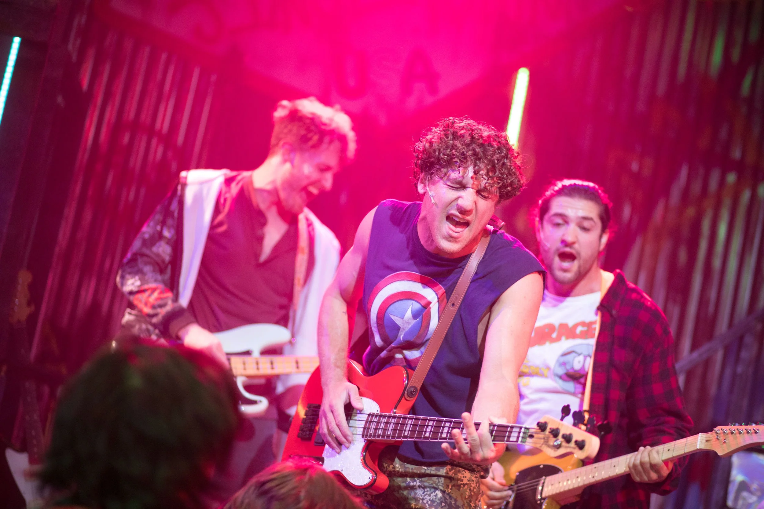 AmericanIdiot_8.jpeg