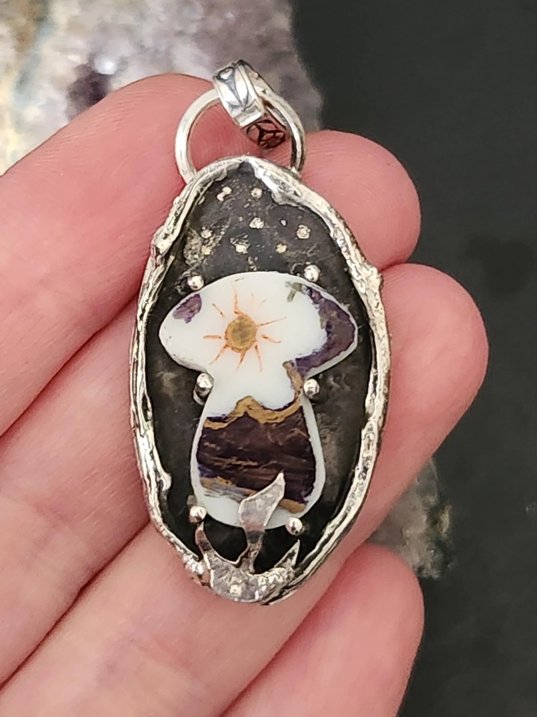 China Mushroom Pendant with a Twig Frame