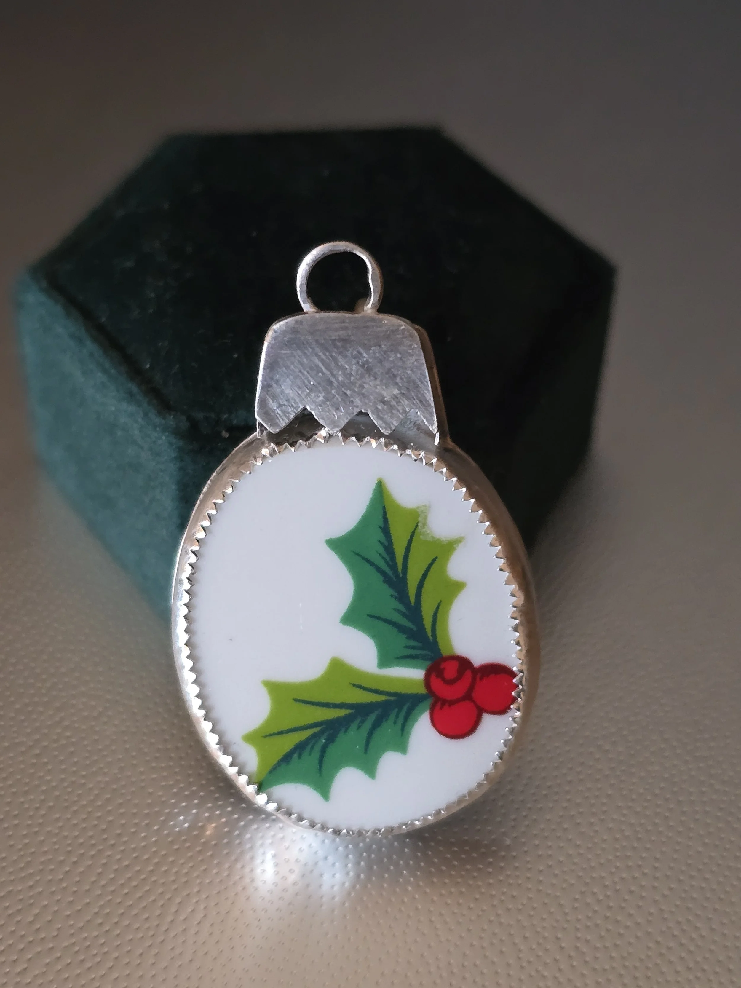 christmastreeornament(8).jpg
