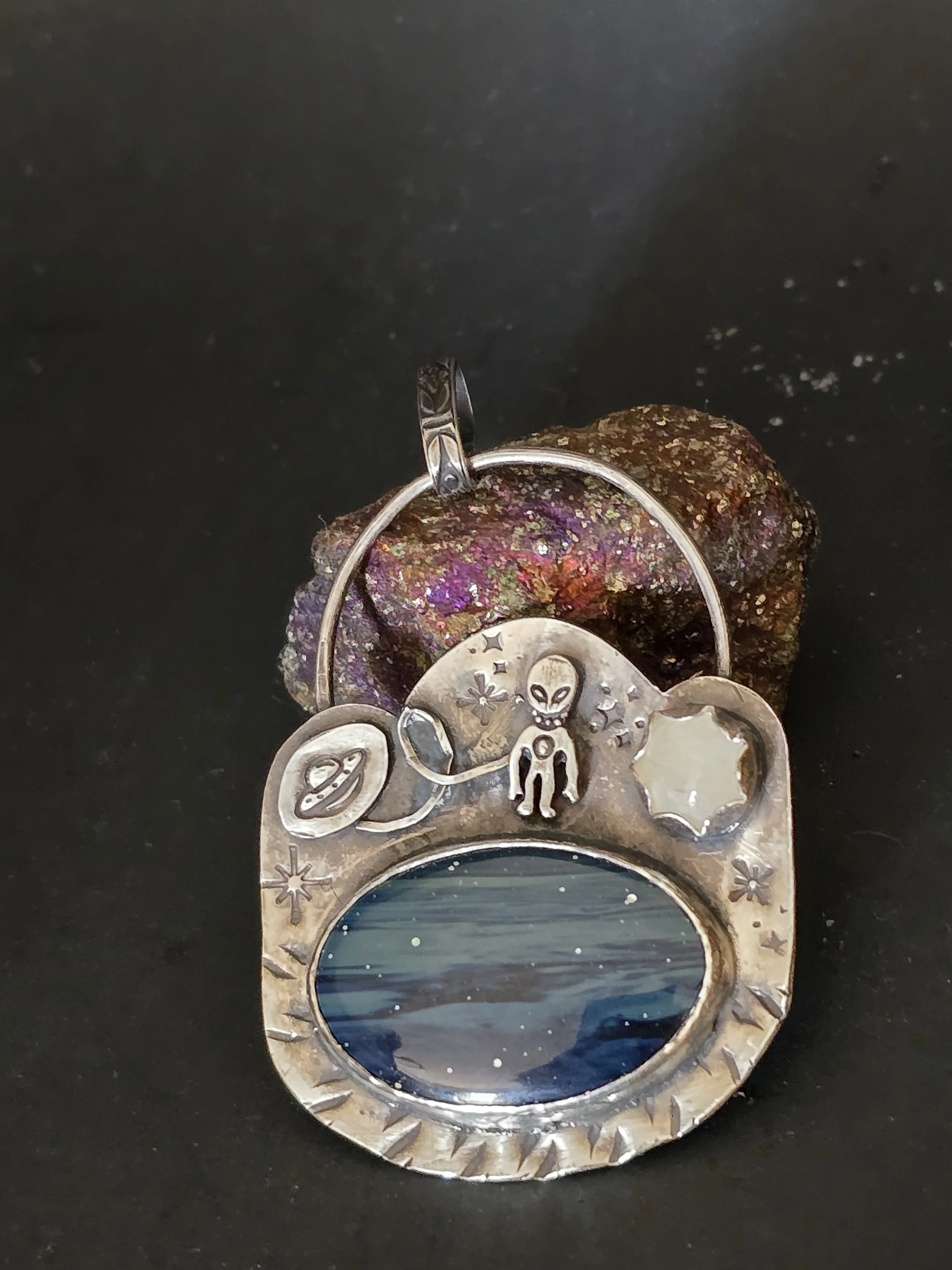 alienspacewalk (1).jpg