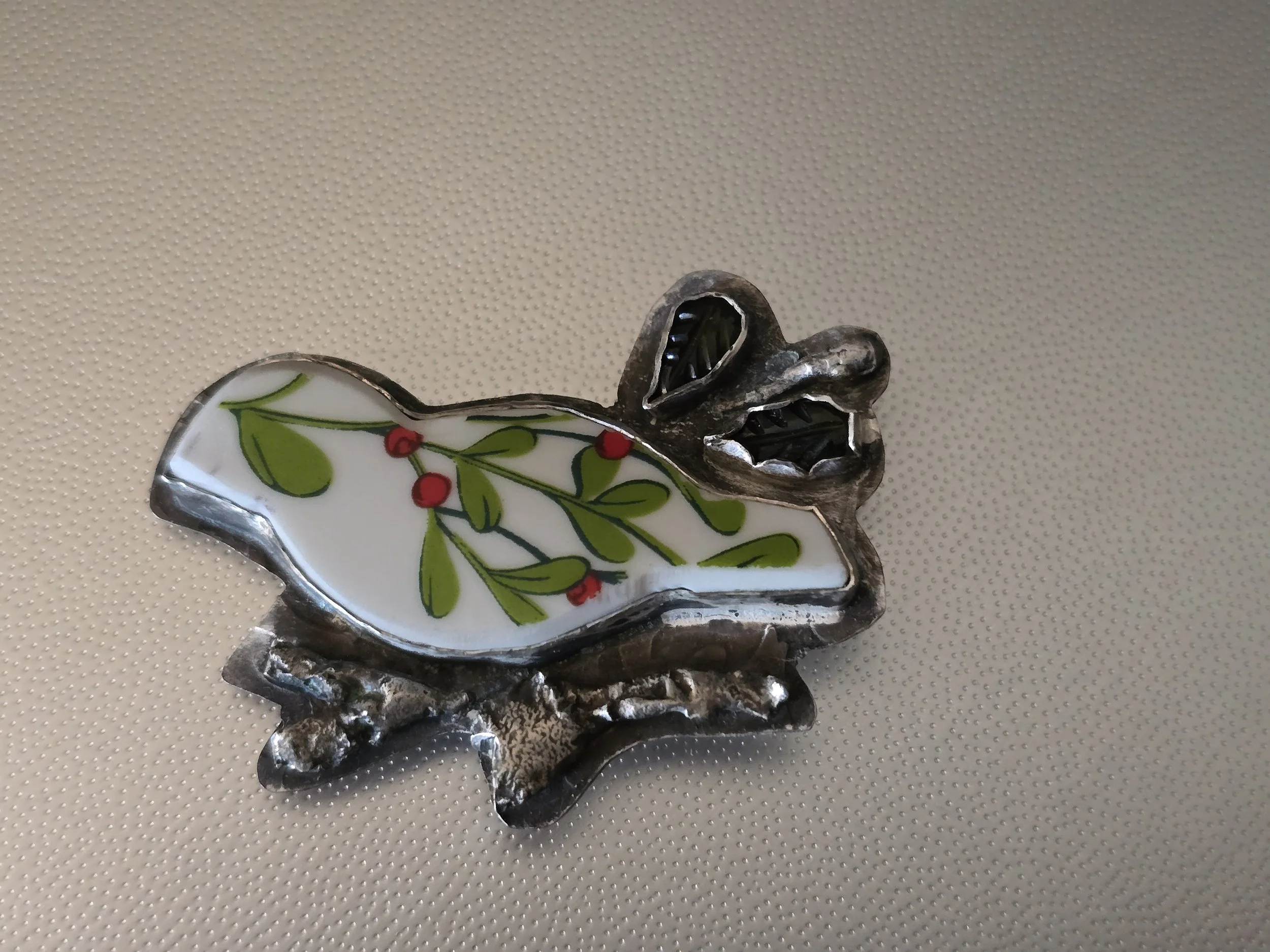 mistletoechinabird (4).jpg