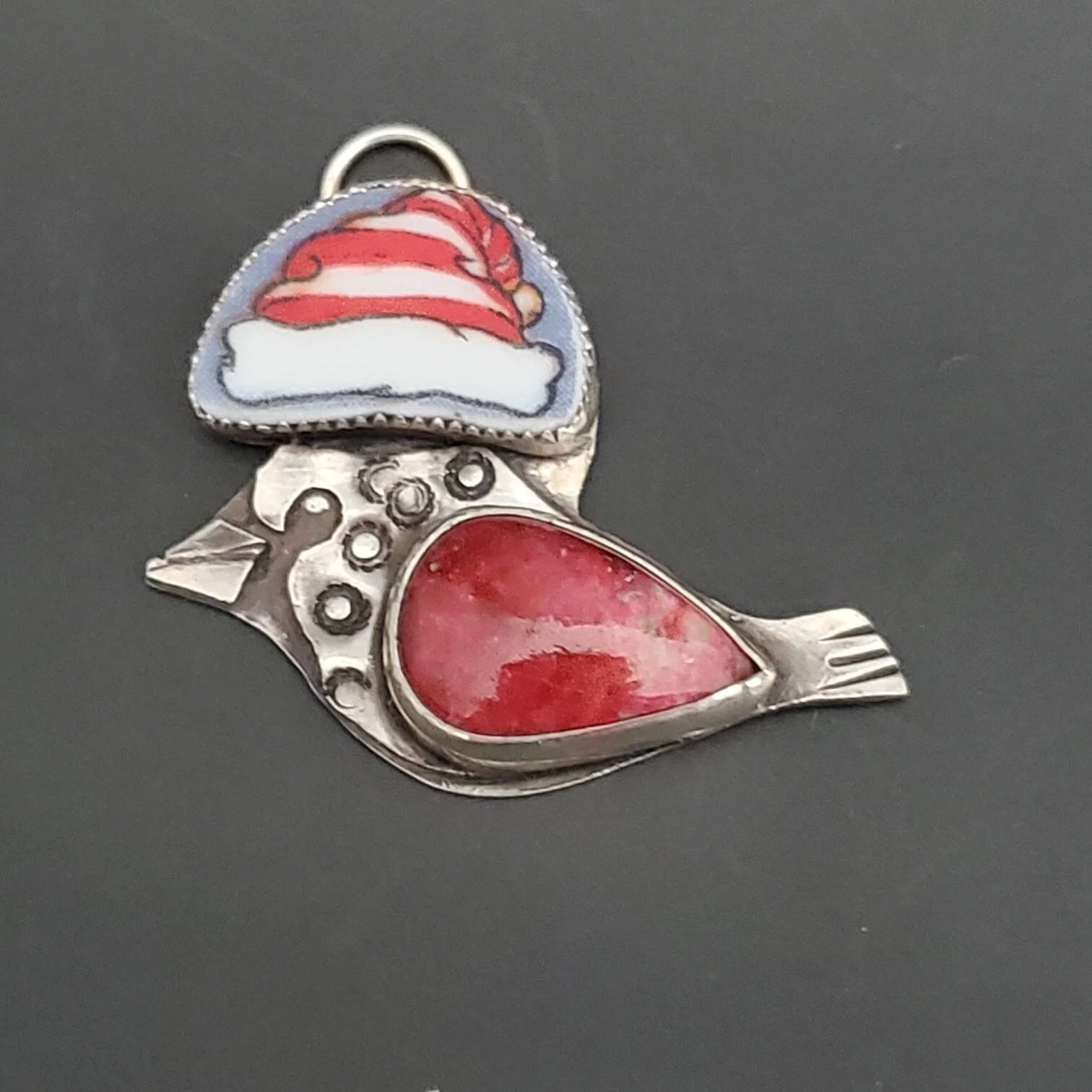 Cardinal in a Christmas Hat Silver Pendant with Thulite and China