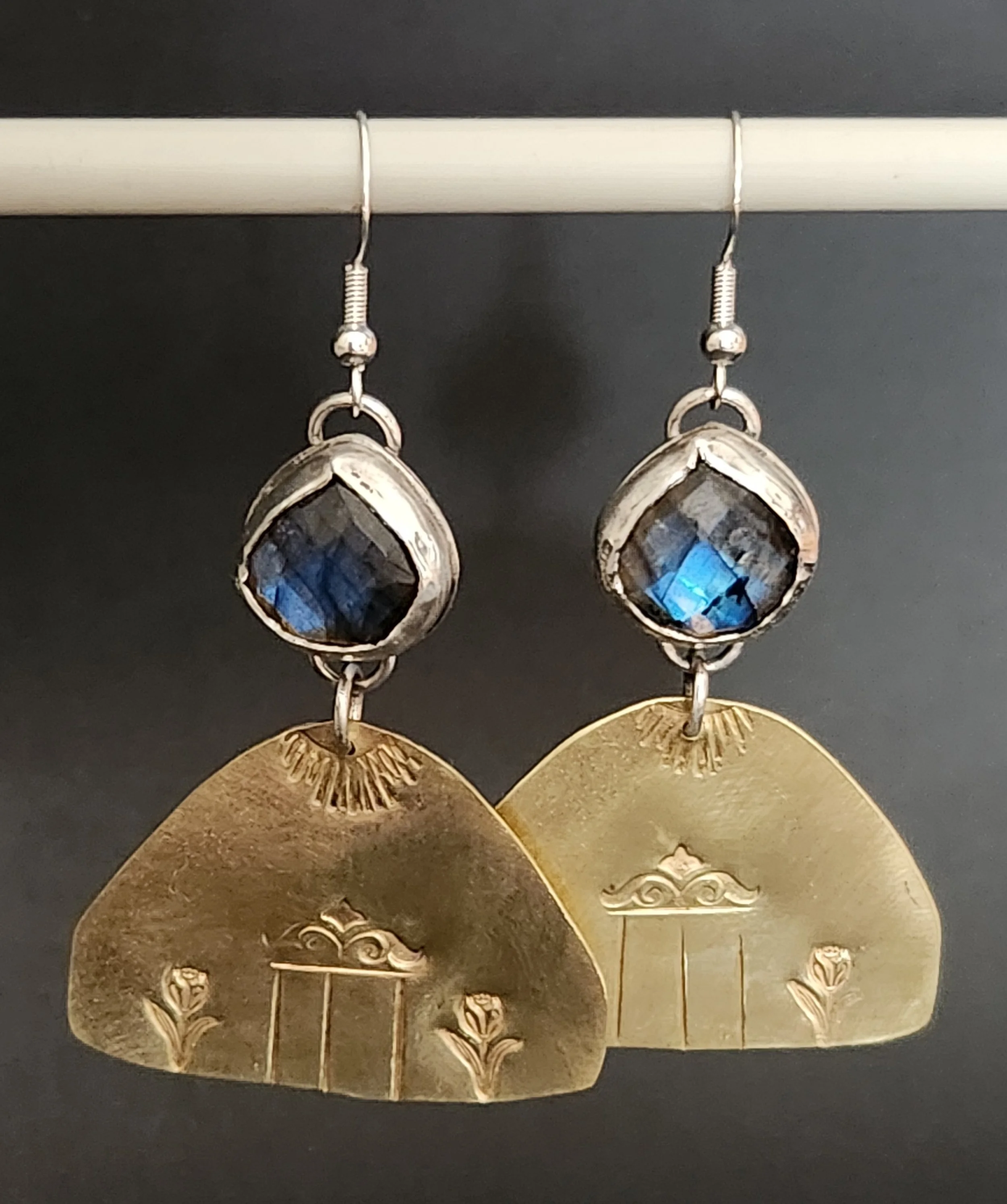 labradoriteyurt (5).jpg