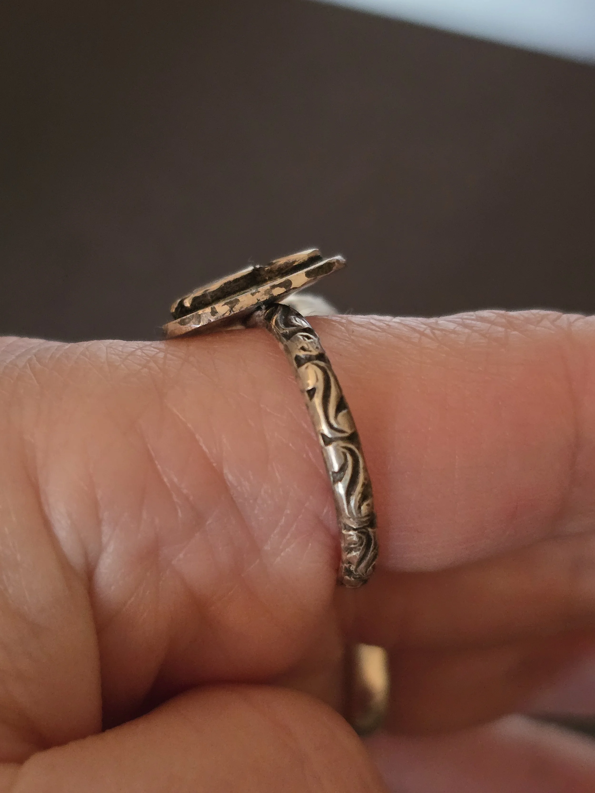 alienwithamethystmoon (6).jpg