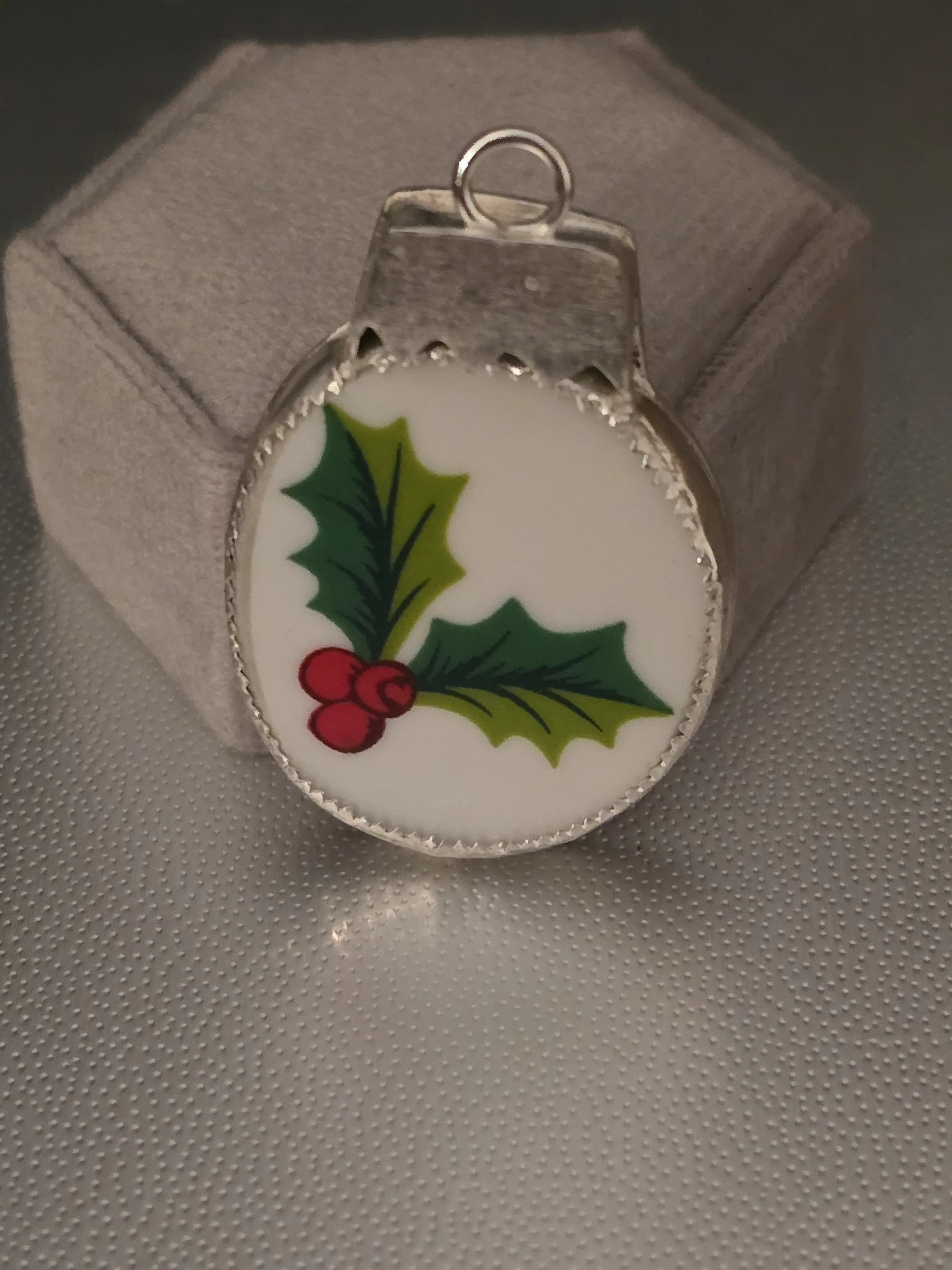 Christmas Tree Ornament Holly Silver China Artisan Brooch 2