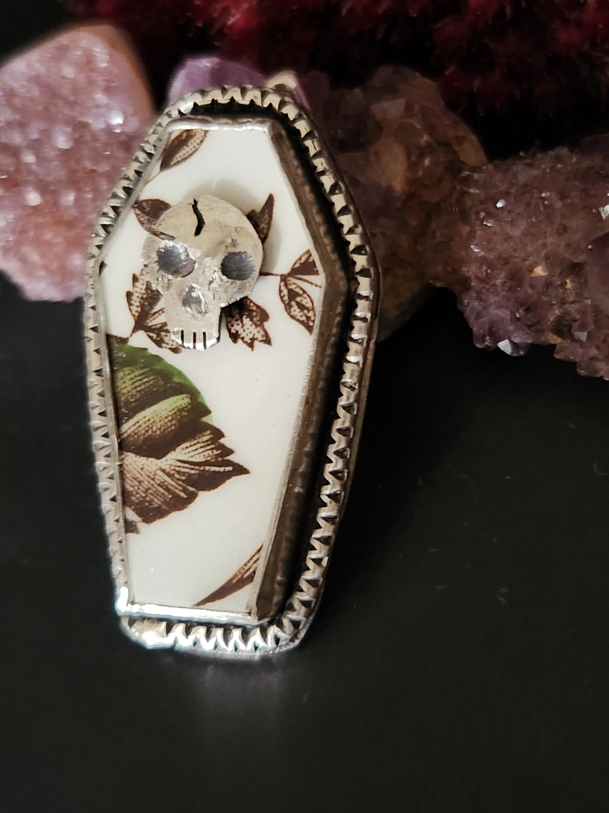 upcycledchinacoffin (3).jpg