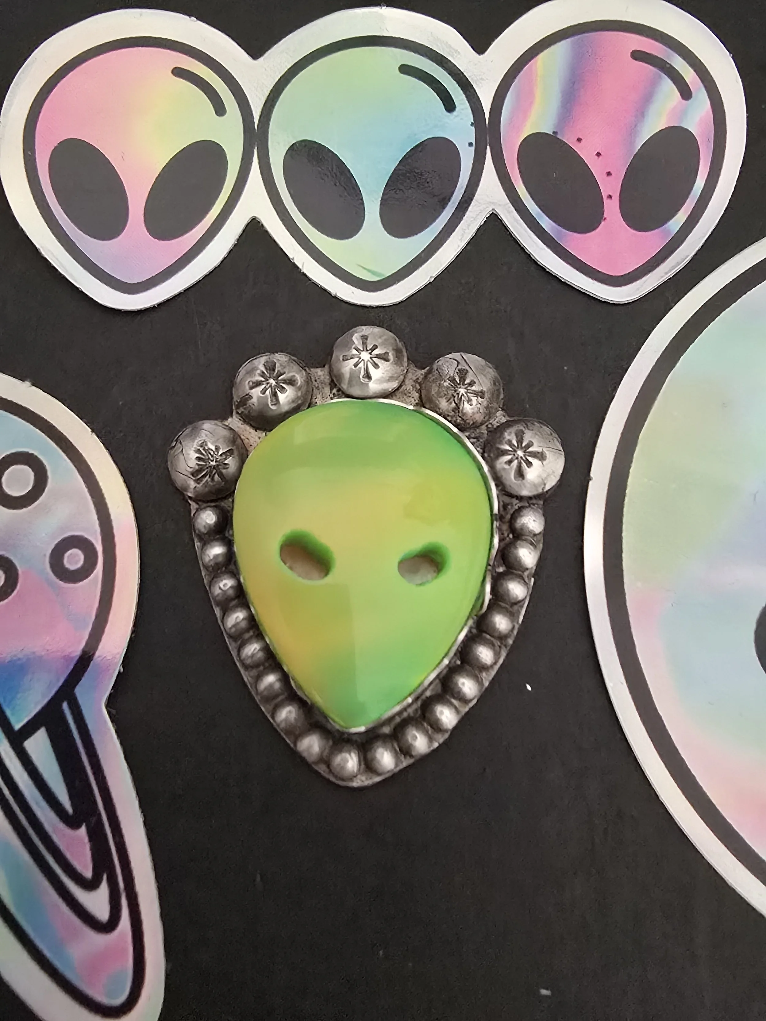 aliensterlingring (1).jpg