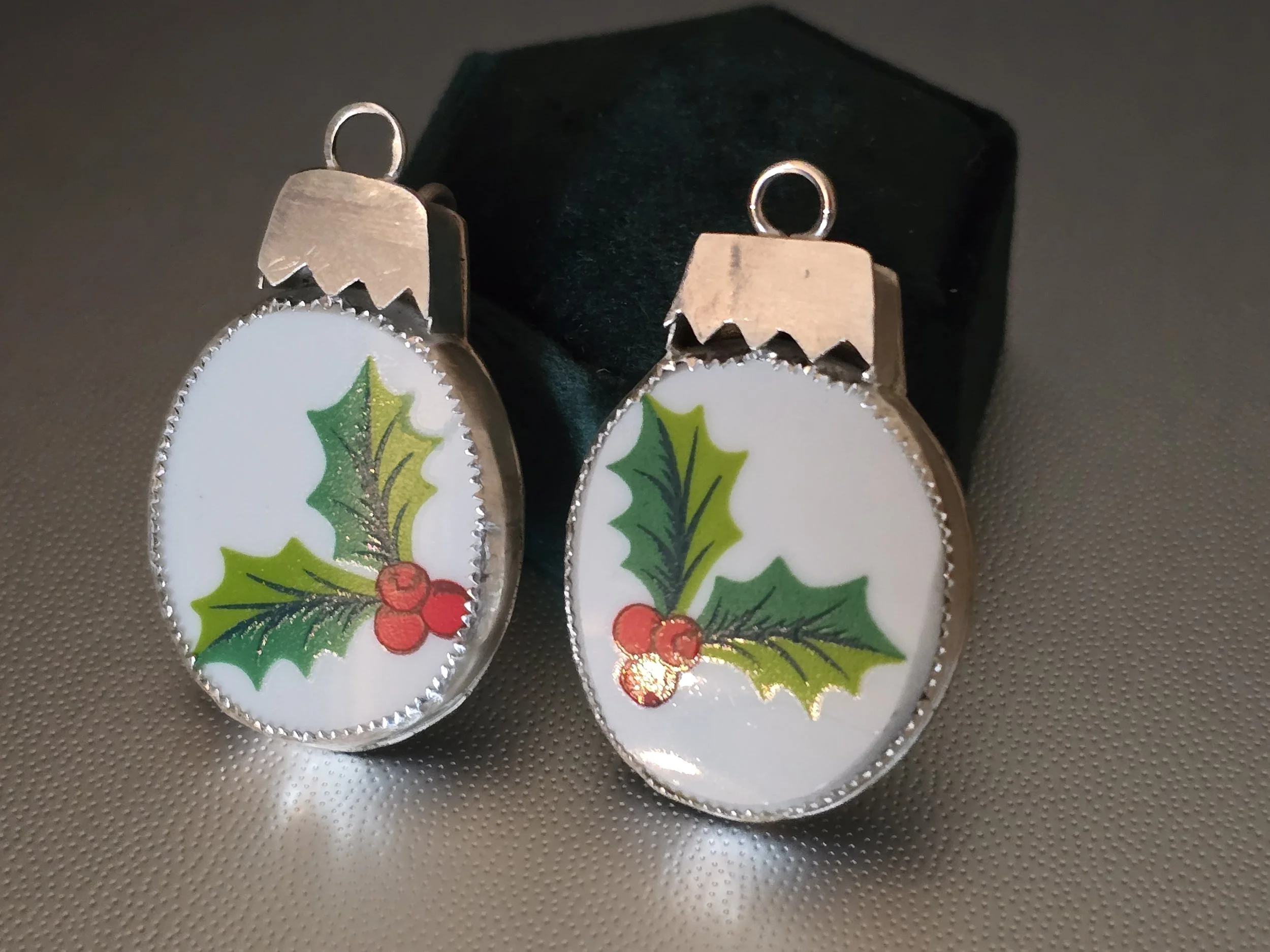 christmastreeornament (5).jpg