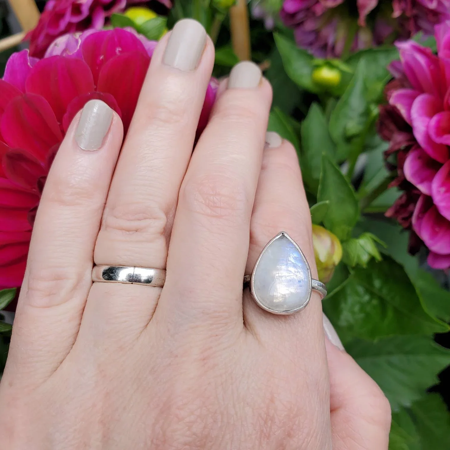 Rainbow Moonstone Silver Ring-Size 7