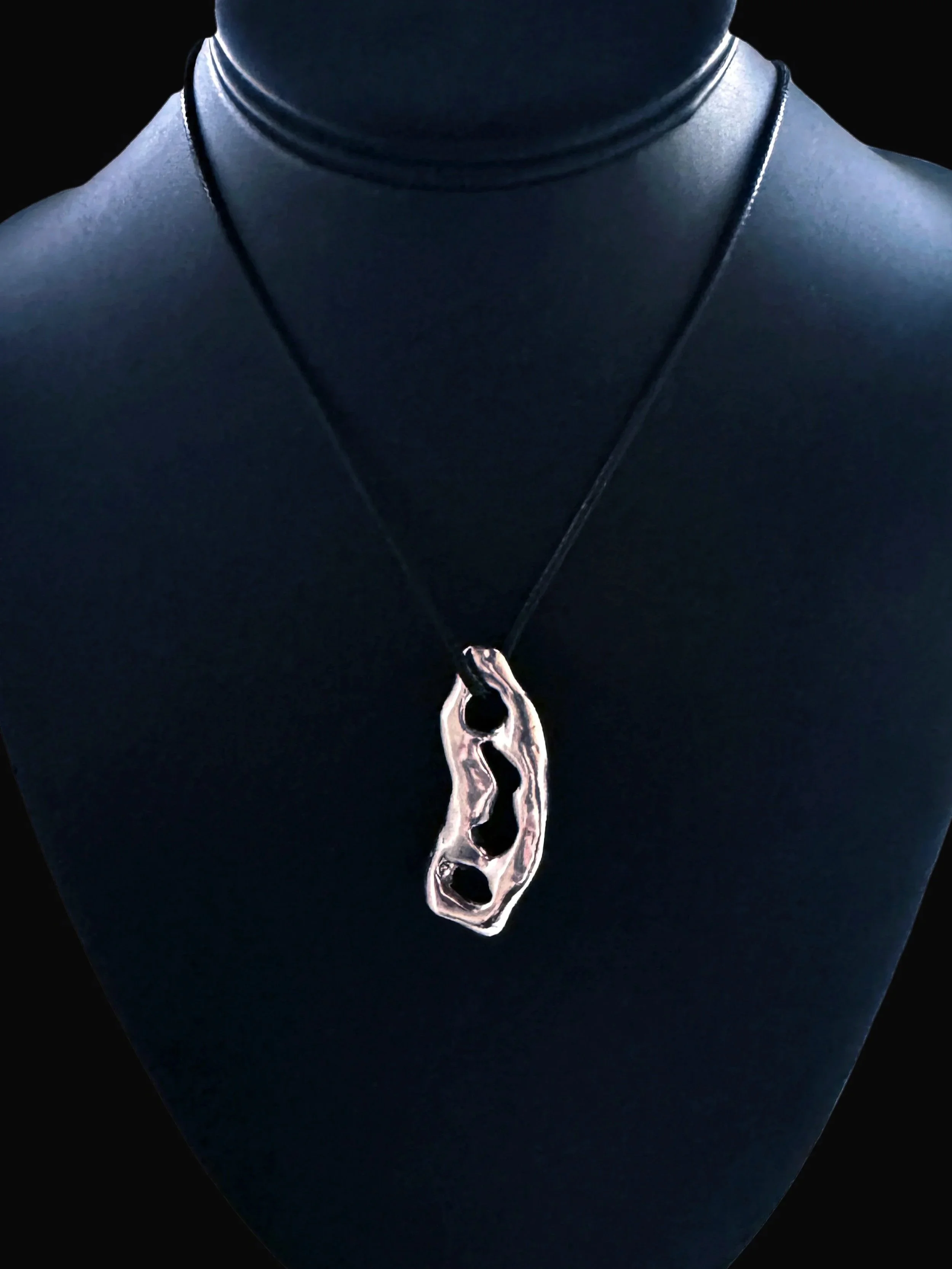 longapeturependant.jpg