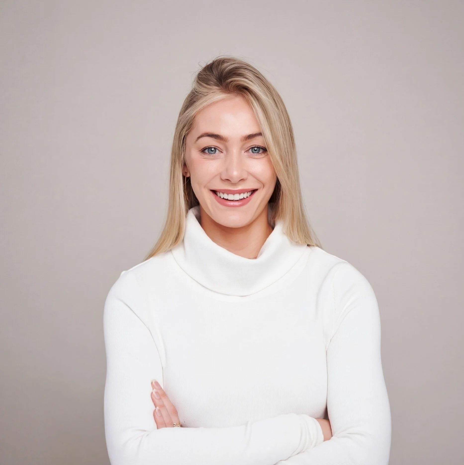 Portrait of Dr. Frommelt, psychological coach, therapist and researcher.