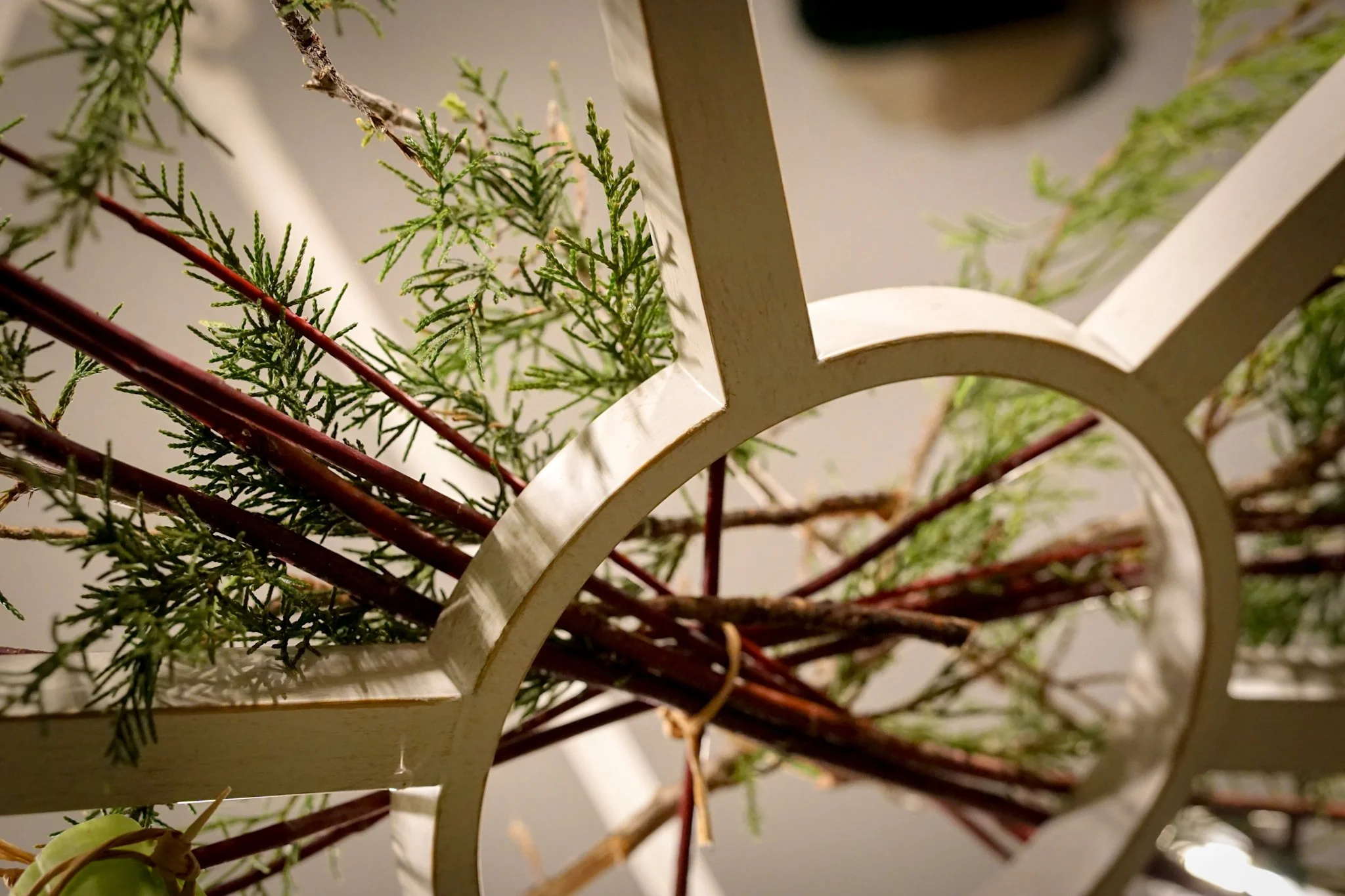 Noelle Photography_Chandelier Florals_20251224 (36).JPG