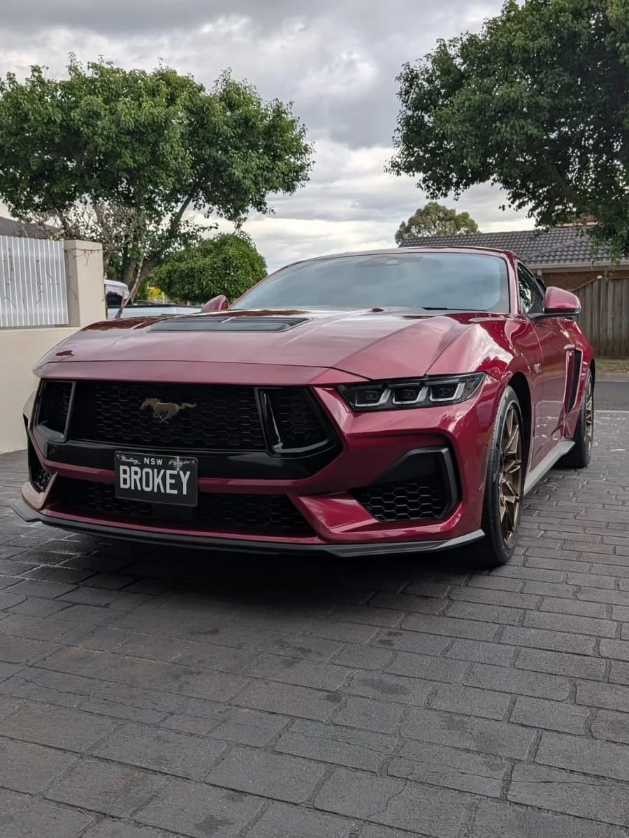 Turning this 1-trick pony into a show-stopper. Receiving our The CL-Complete coating service. 🐎

✅ Magnum leather coating
✅ Magnum graphene coating 
✅ Magnum wheel coating
✅ Magnum glass coating
✅ 2 stage paint correction 
✅ full decontamination was