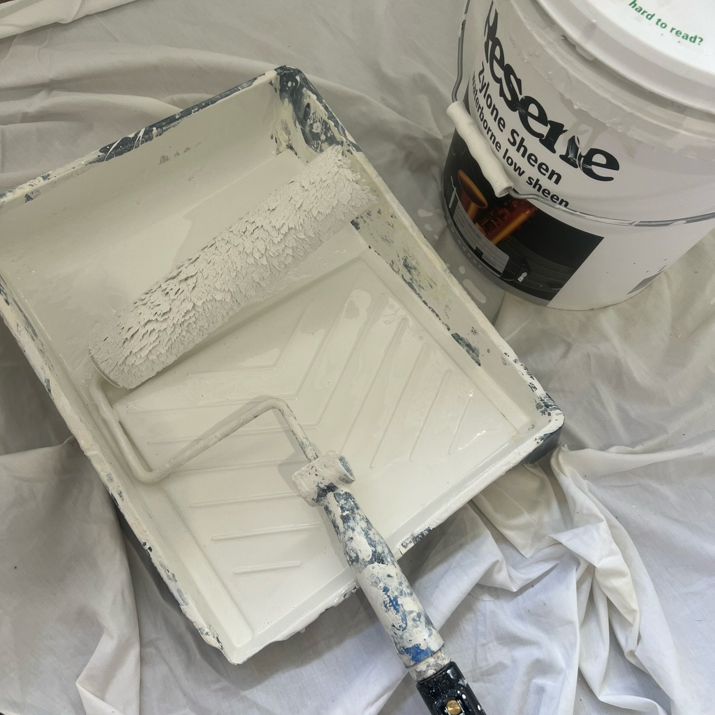 A little behind the scenes farm life.

Wearing my reno hat at the moment giving some love to our farm houses. Hoping the team appreciate the upgrades 🫶🏻

Tomorrow, I&rsquo;m in clinic at Matamata Health 2000.
 
If you&rsquo;d like support, or to sa