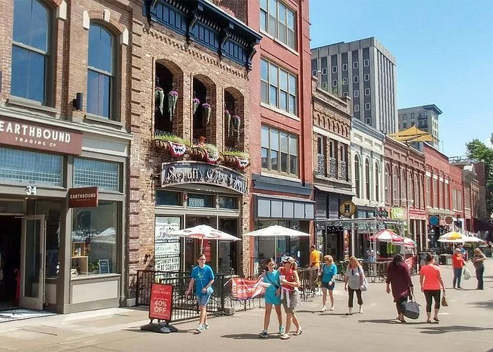 Boost Your Business with a Well-Maintained Exterior