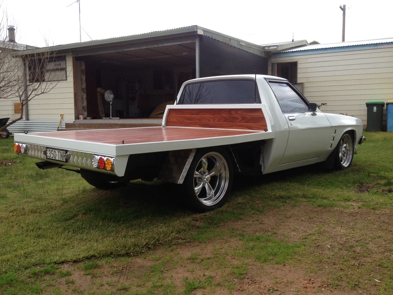 Holden HQ One Tonner OS Formula Retro 17" 1970 to 1985